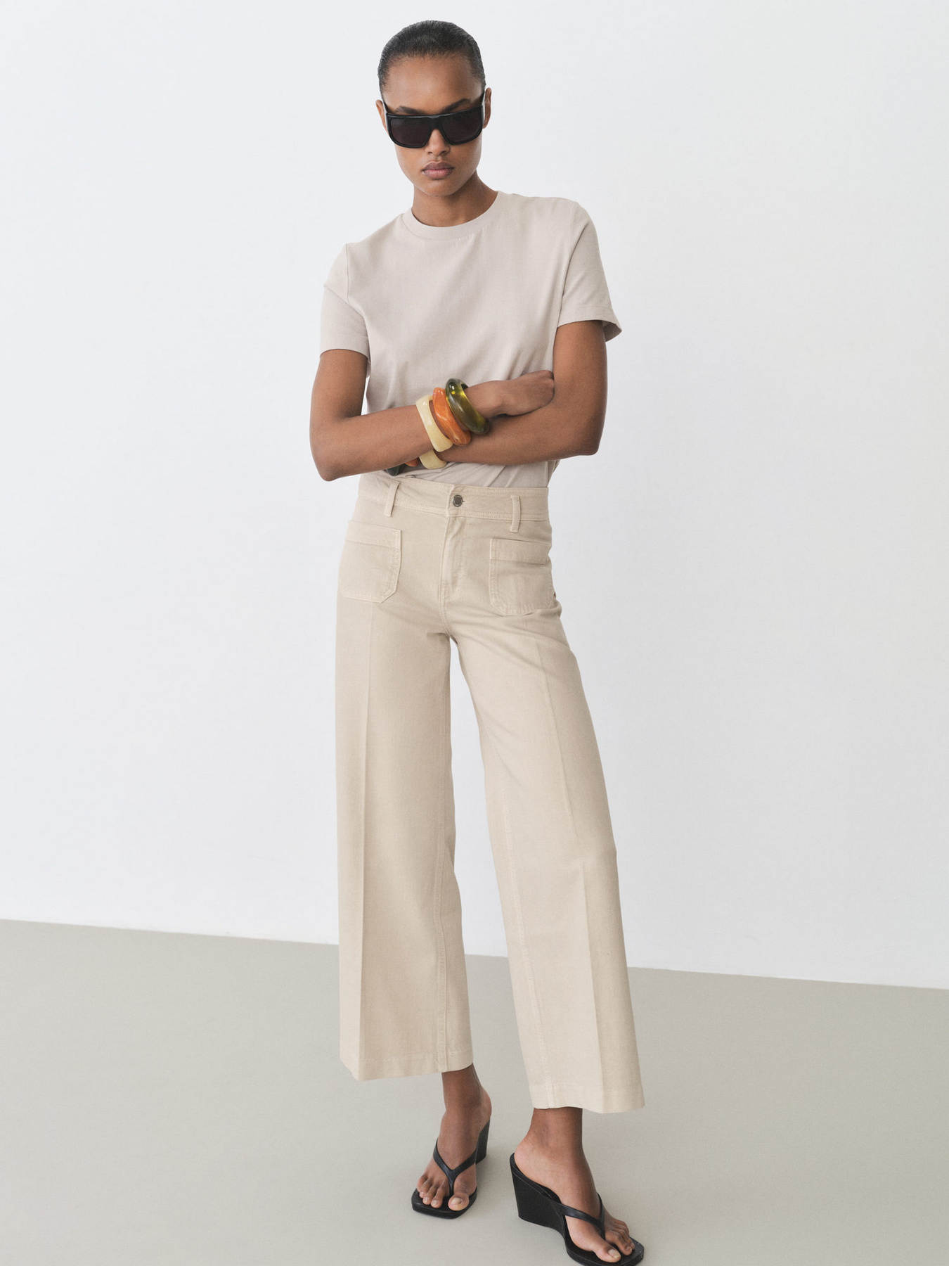 Футболка MANGO модель 87025748_3 Футболка MANGO модель 87025748_3 Фото