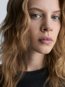 Лонгслив MANGO модель 87900441_96 Фото