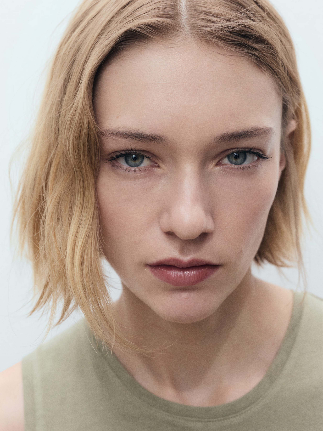 Сукня міді MANGO модель 87077173_37 Фото