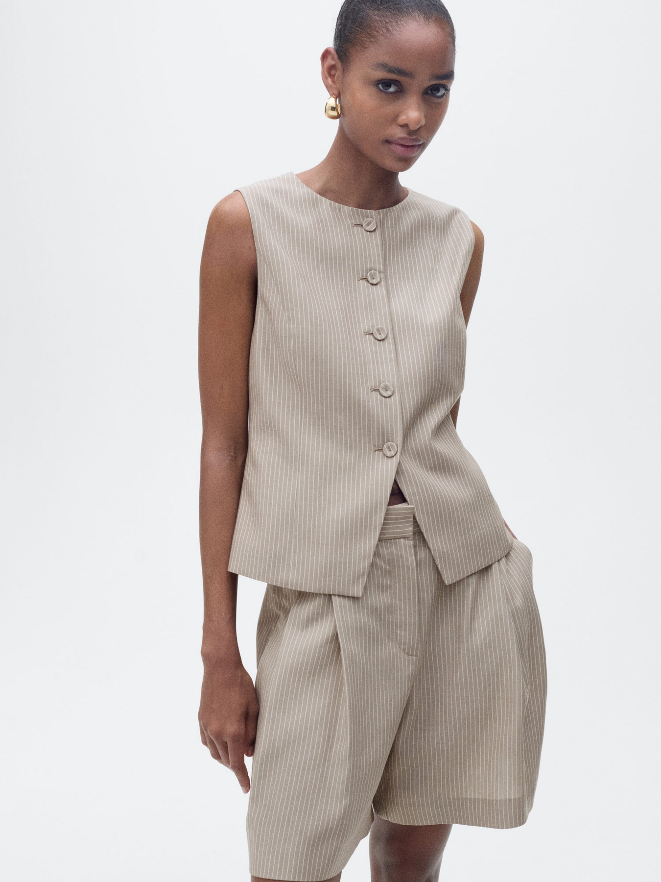 Повсякденні шорти MANGO модель 87087186_35 Фото