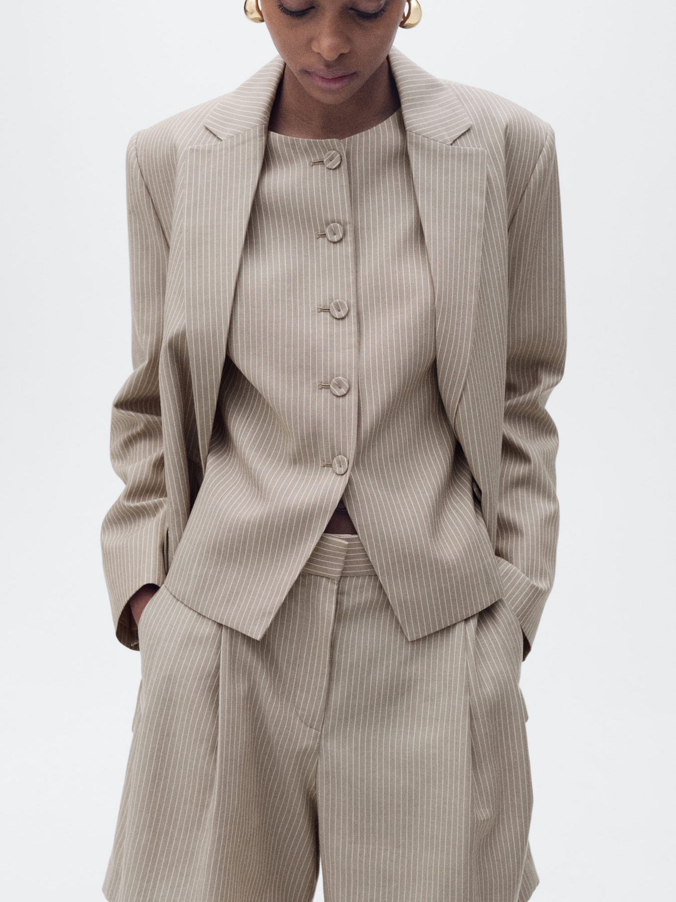 Повсякденні шорти MANGO модель 87087186_35 Фото