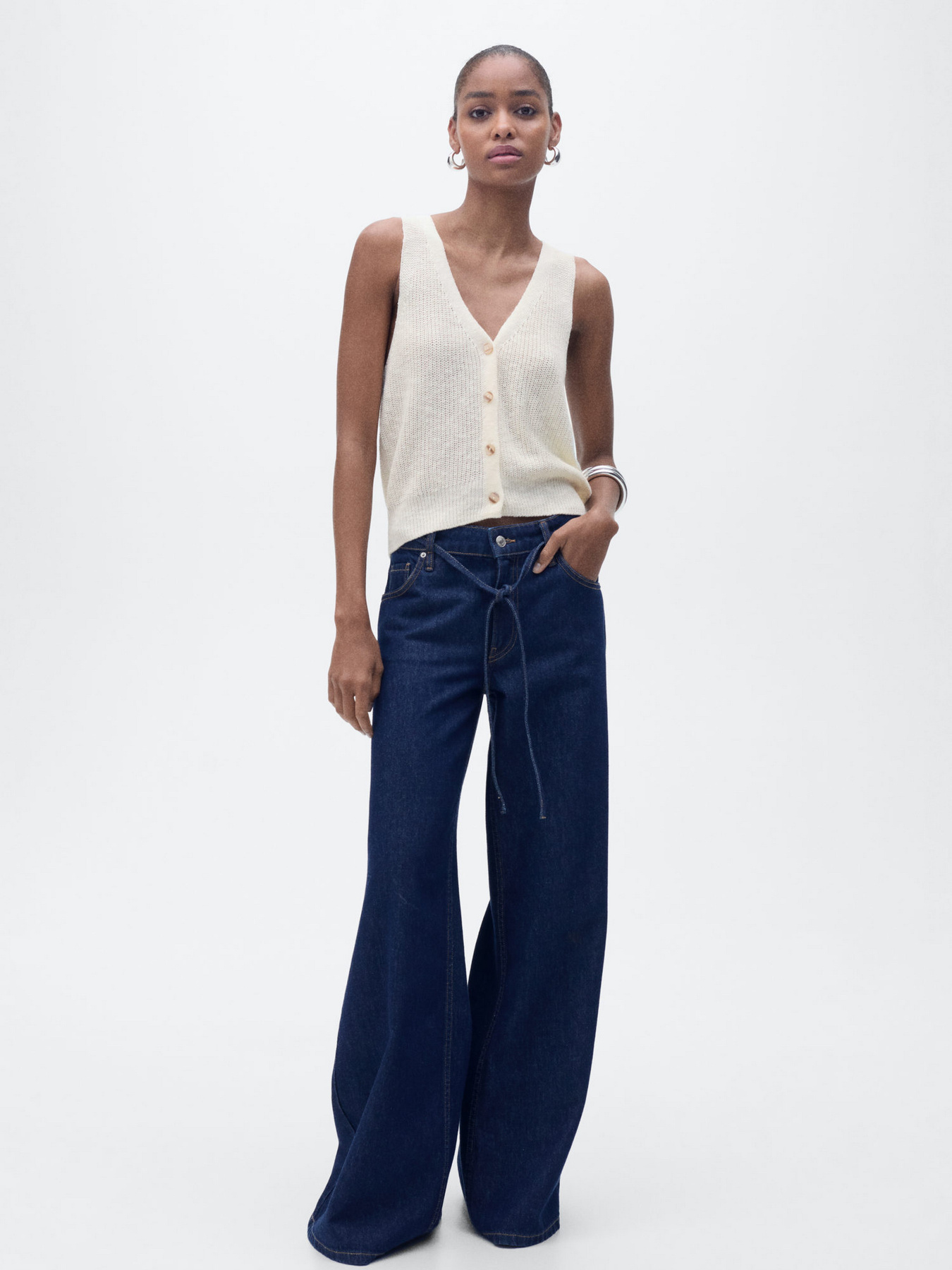 Жилет MANGO модель 87097164_5 Жилет MANGO модель 87097164_5 Фото