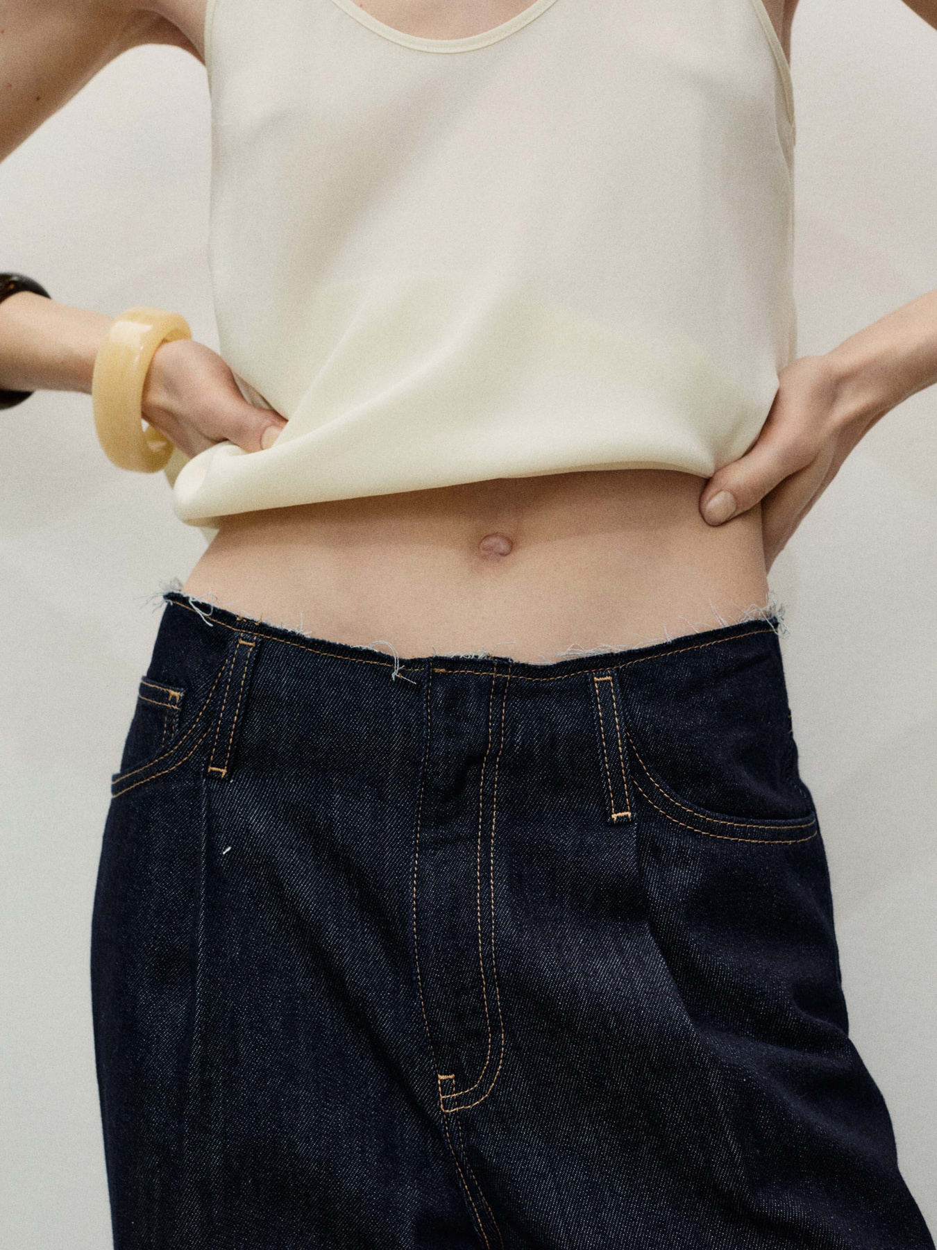 Прямі джинси MANGO модель 87077191_TS Фото