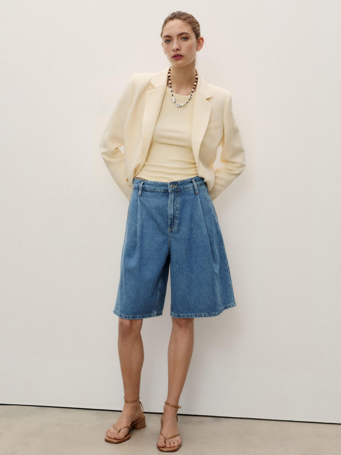 Джинсові шорти MANGO модель 87047176_TM Фото