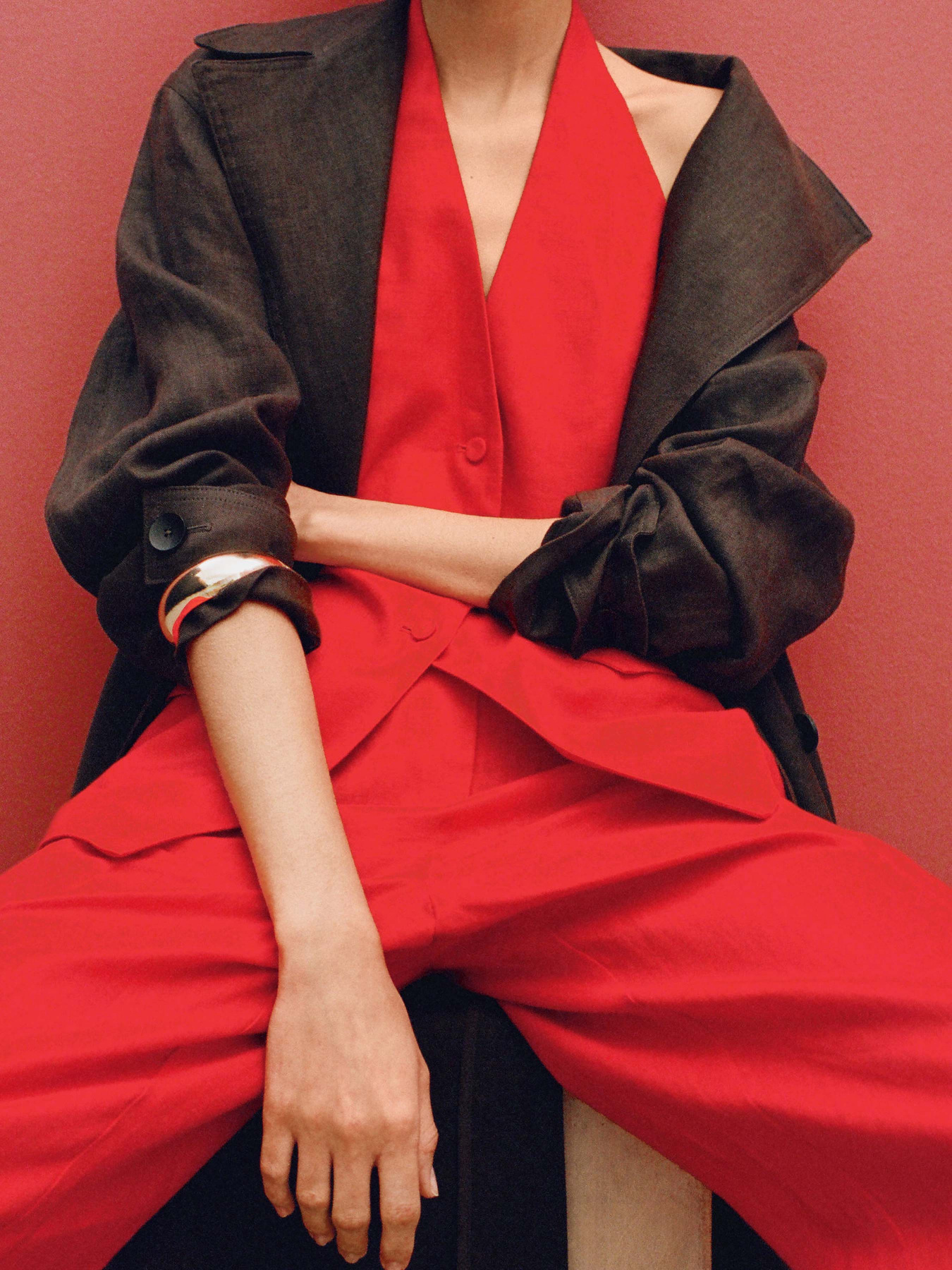 Жилет классический MANGO модель 87037172_70 Фото