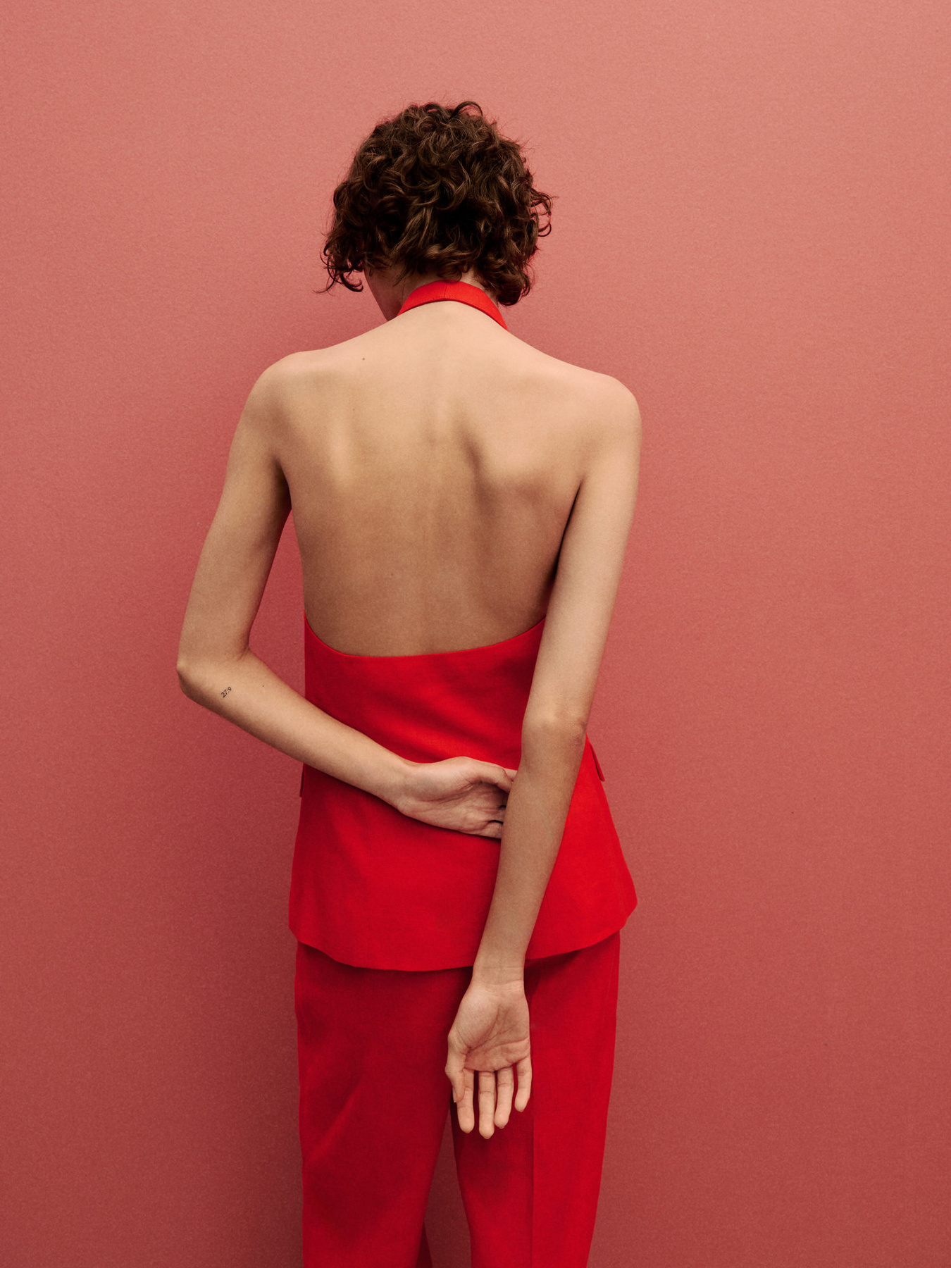 Класичний жилет MANGO модель 87037172_70 Фото