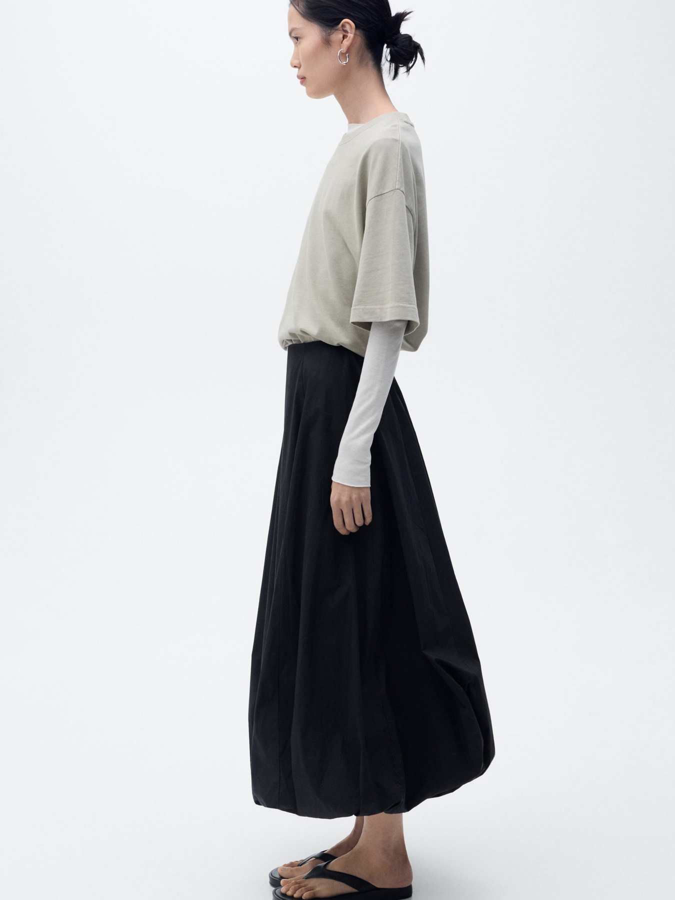 Юбка миди MANGO модель 87048264_99 Юбка миди MANGO модель 87048264_99 Фото