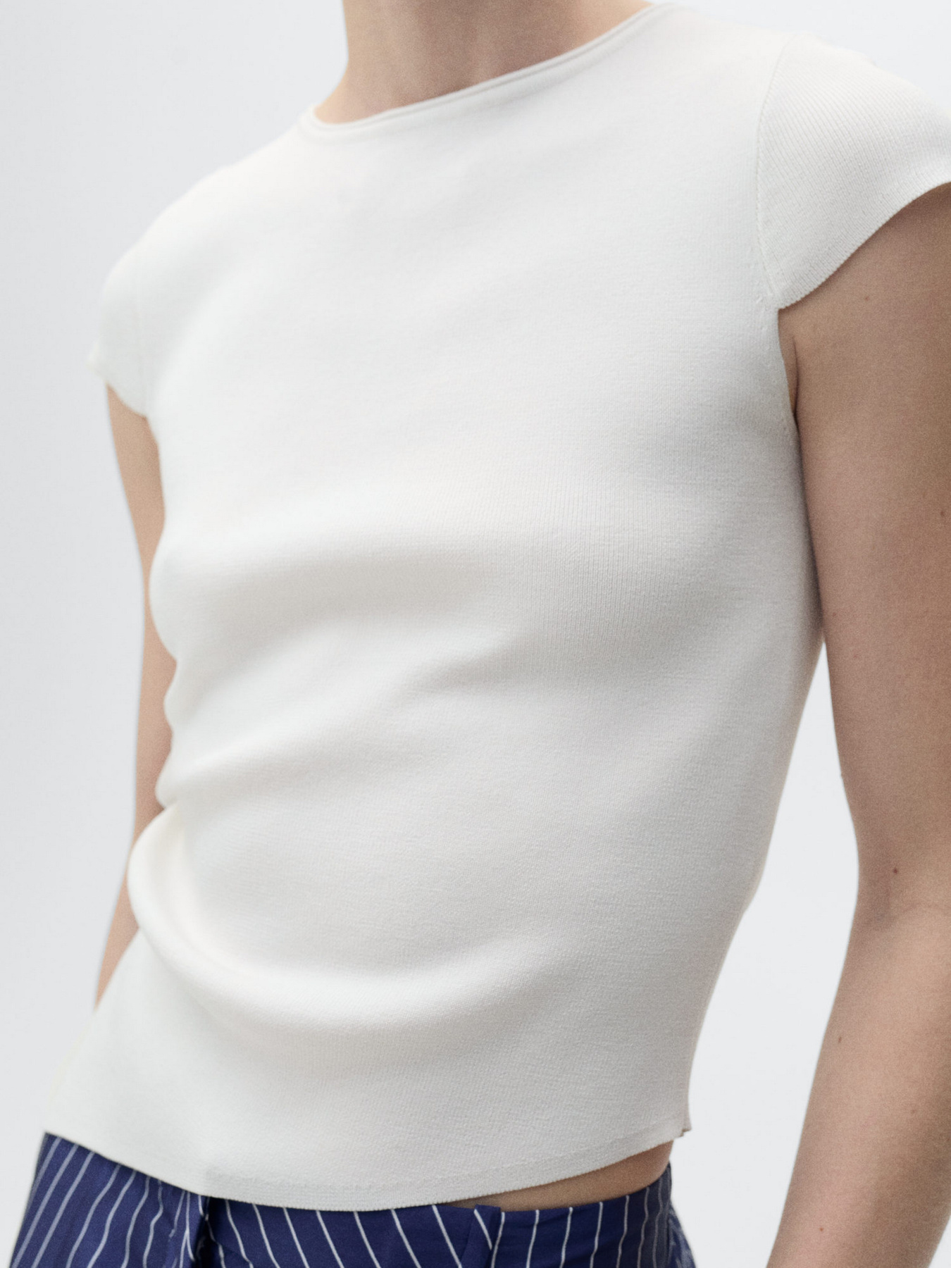 Футболка MANGO модель 87067182_5 Фото