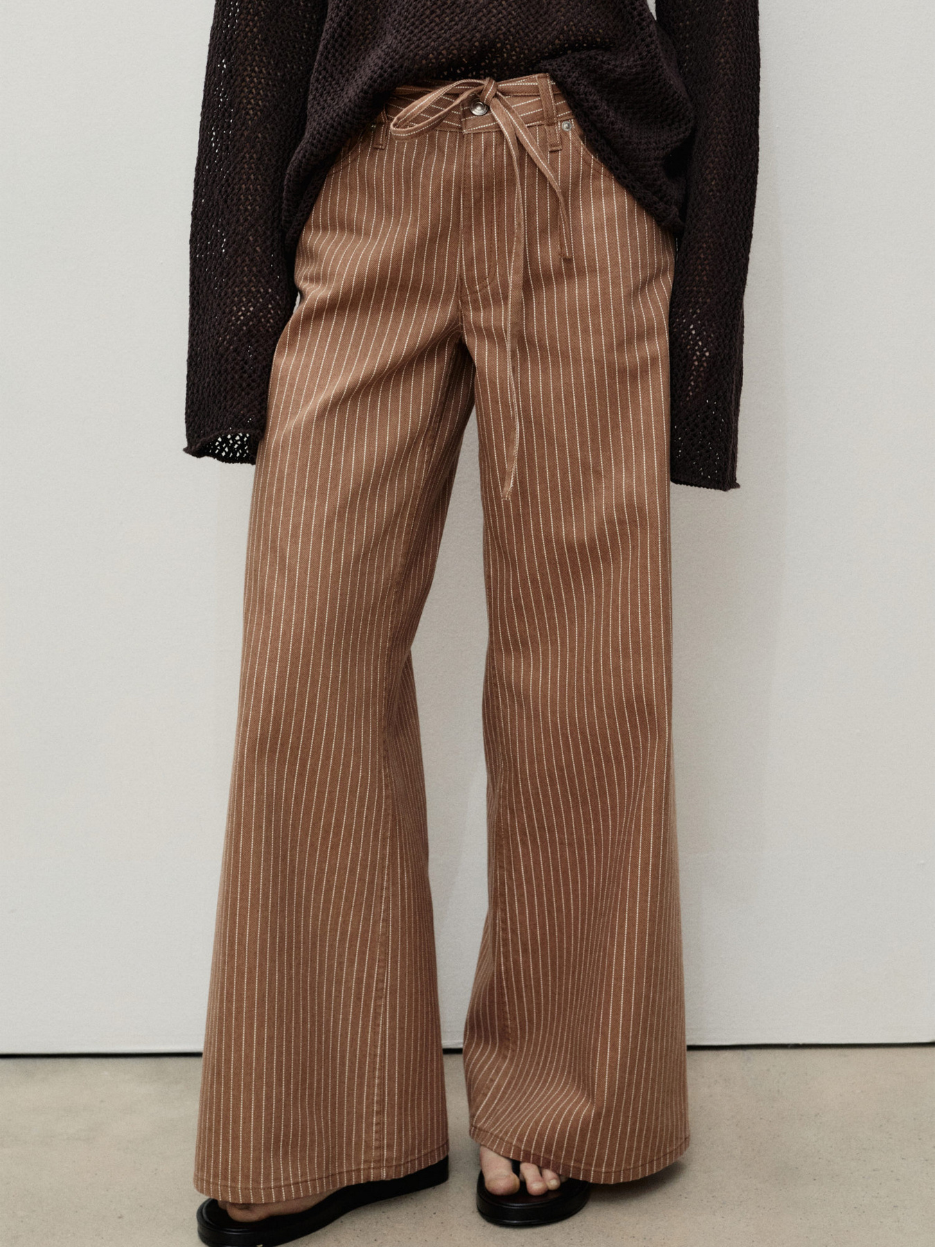 Прямые джинсы MANGO модель 87067718_9 Фото