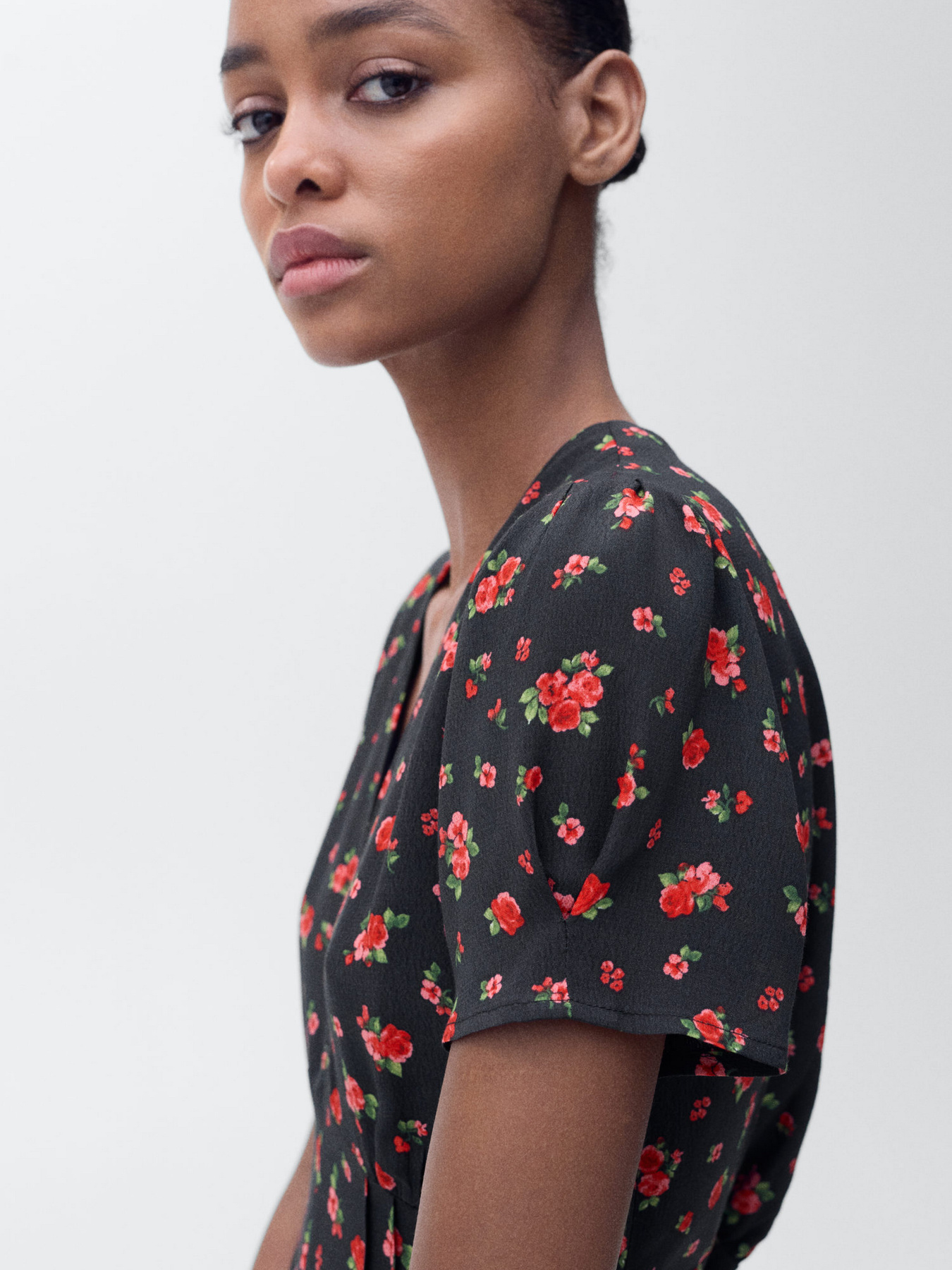 Сукня міді MANGO модель 87027183_99 Фото