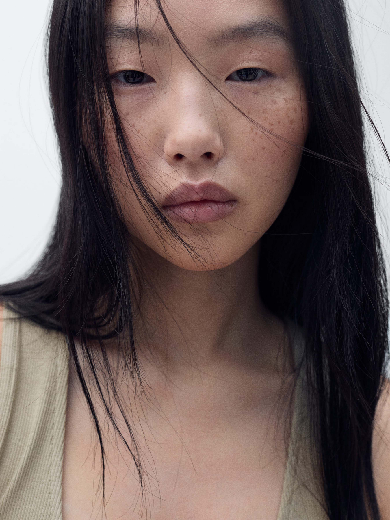 Сукня міді MANGO модель 87057187_37 Фото