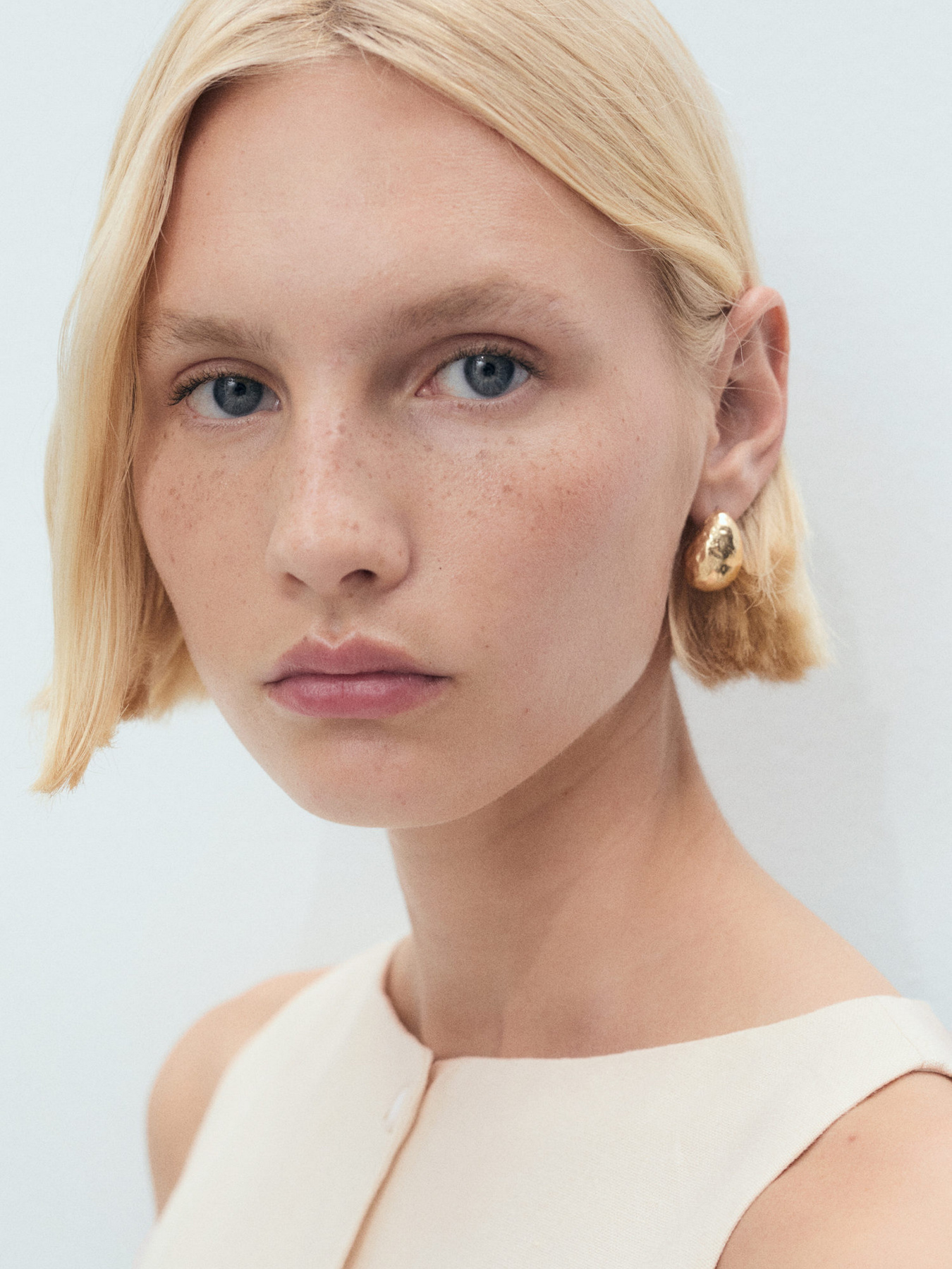 Платье мини MANGO модель 87039065_5 Фото