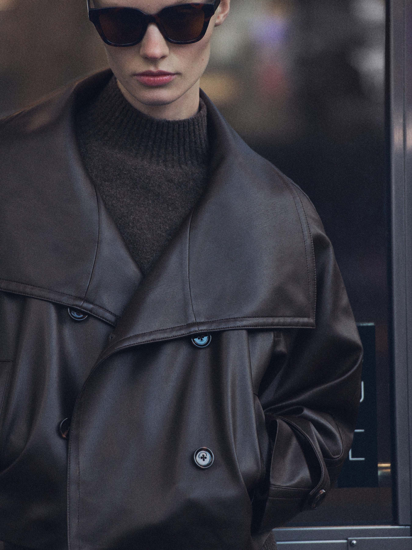 Шкіряна куртка MANGO модель 87070651_30 Фото