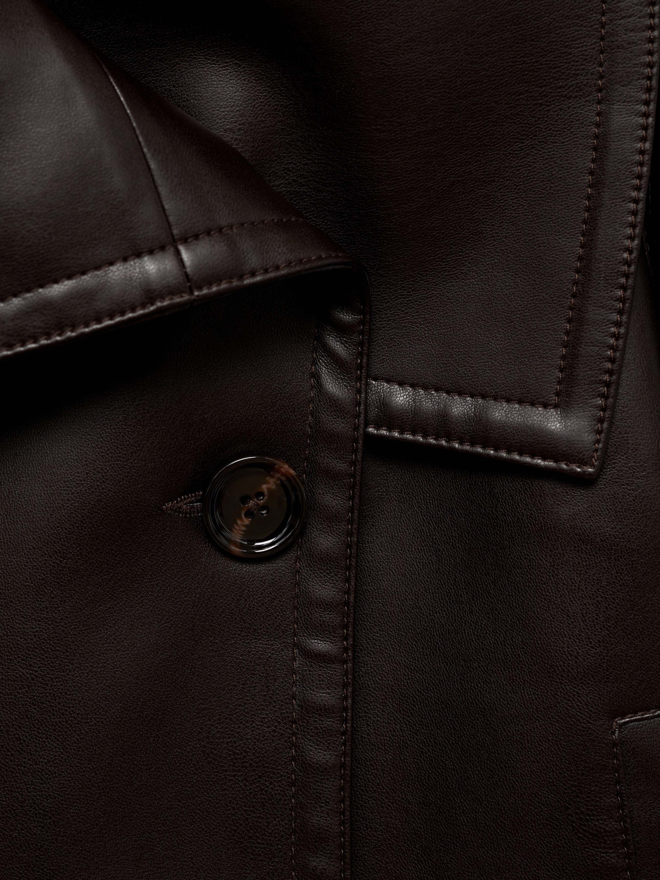 Шкіряна куртка MANGO модель 87070651_30 Фото