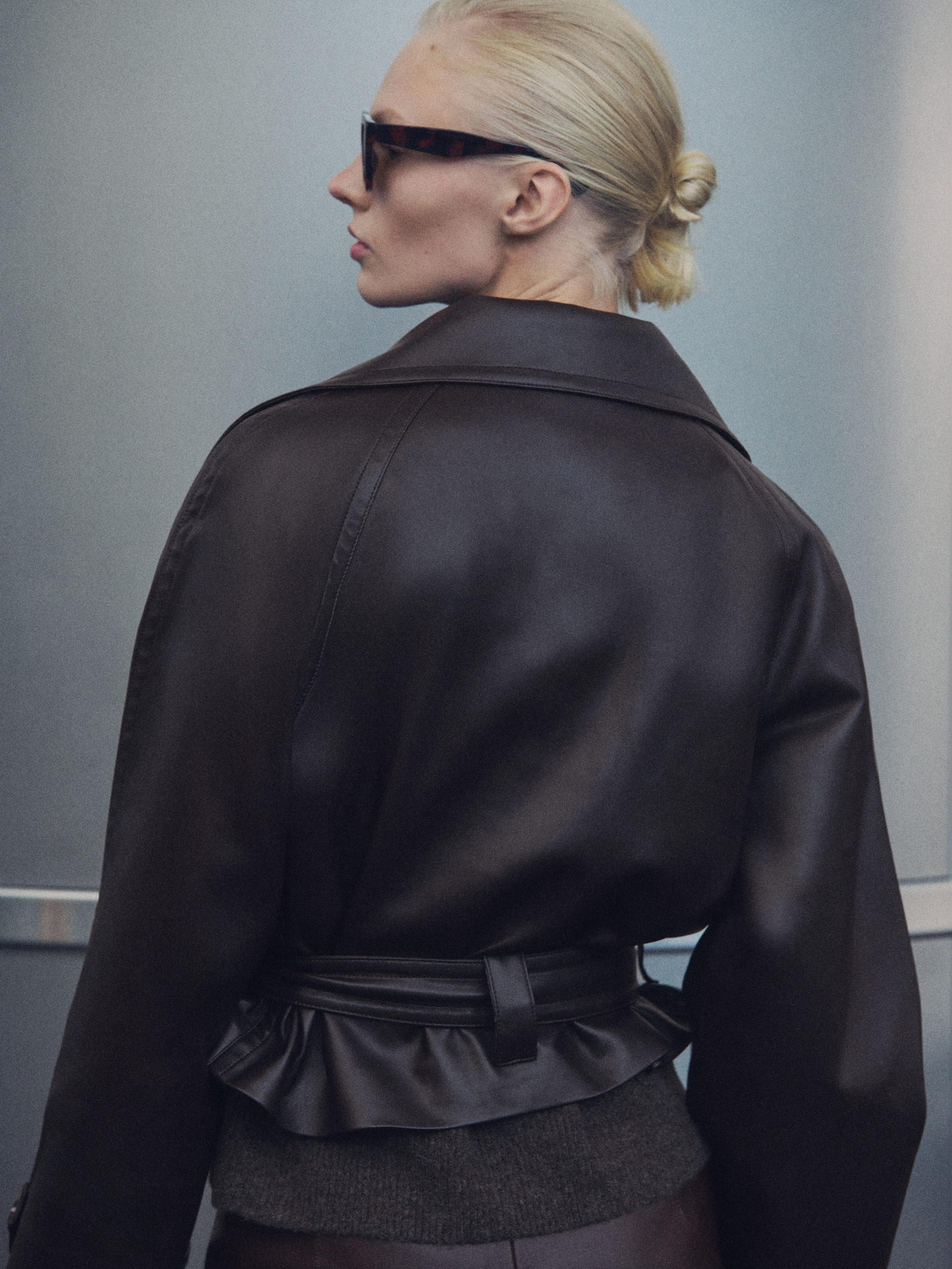 Шкіряна куртка MANGO модель 87070651_30 Фото