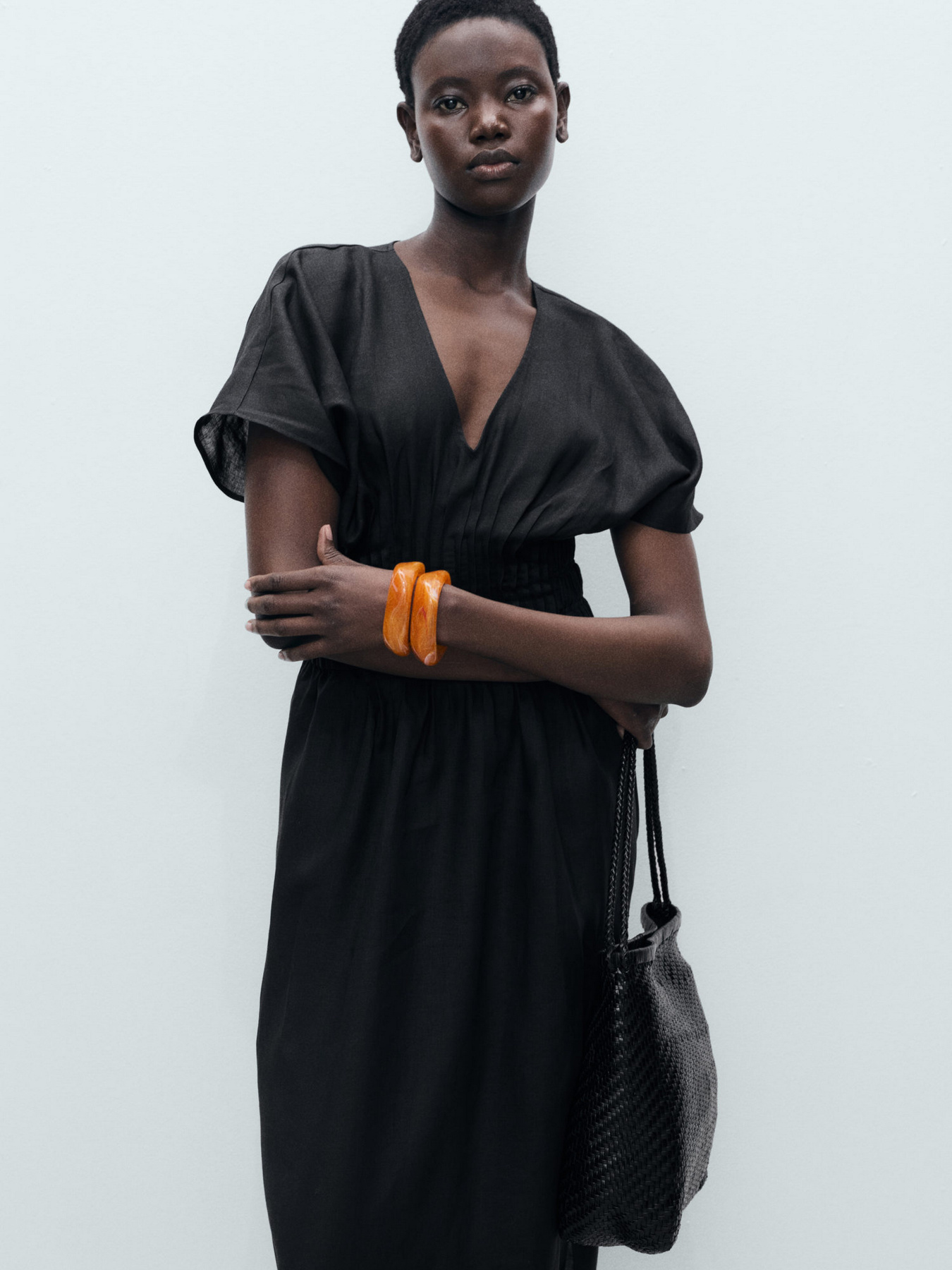 Платье миди MANGO модель 87018645_99 Фото