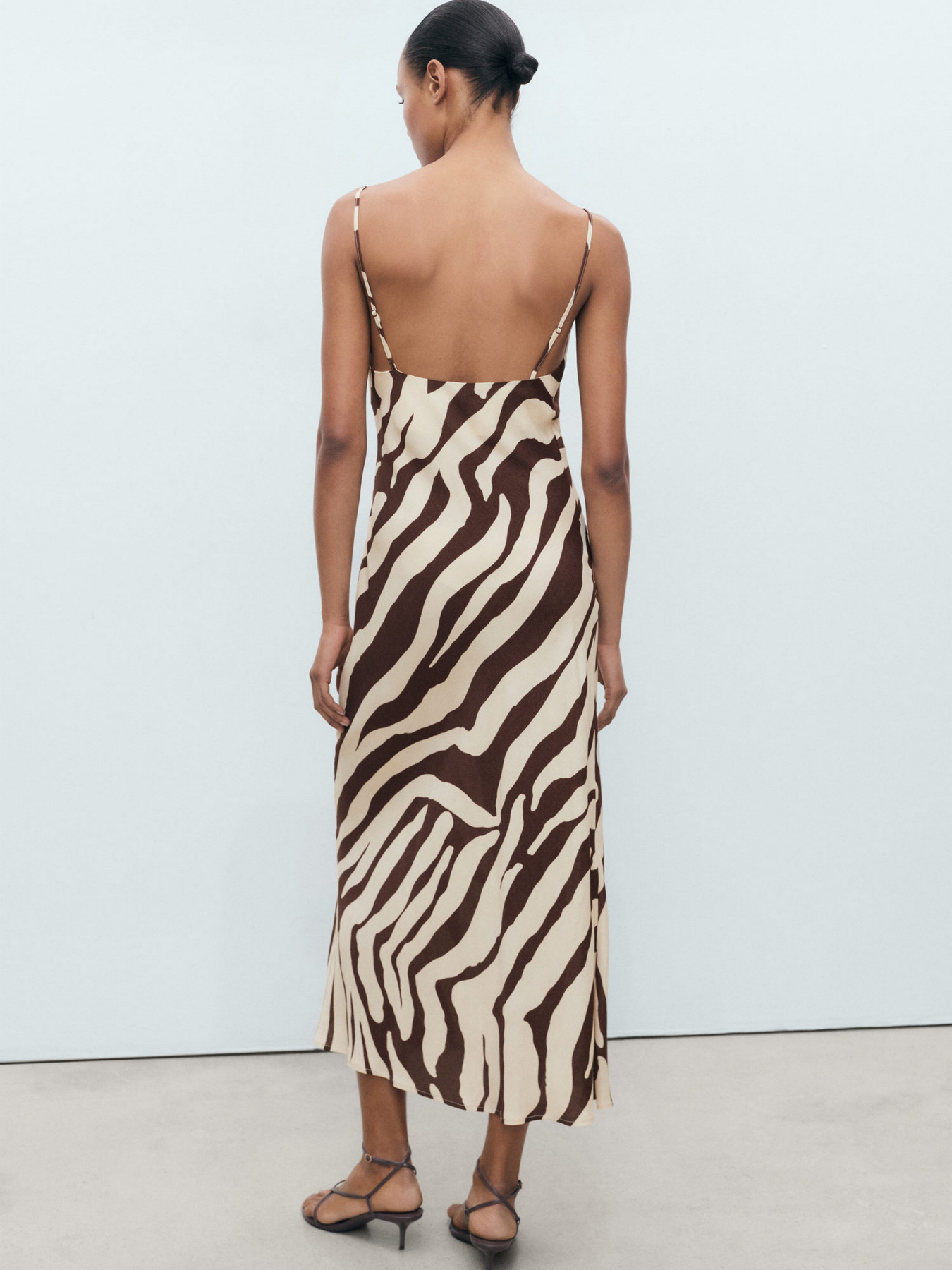 Сукня міді MANGO модель 17021163_30 Фото