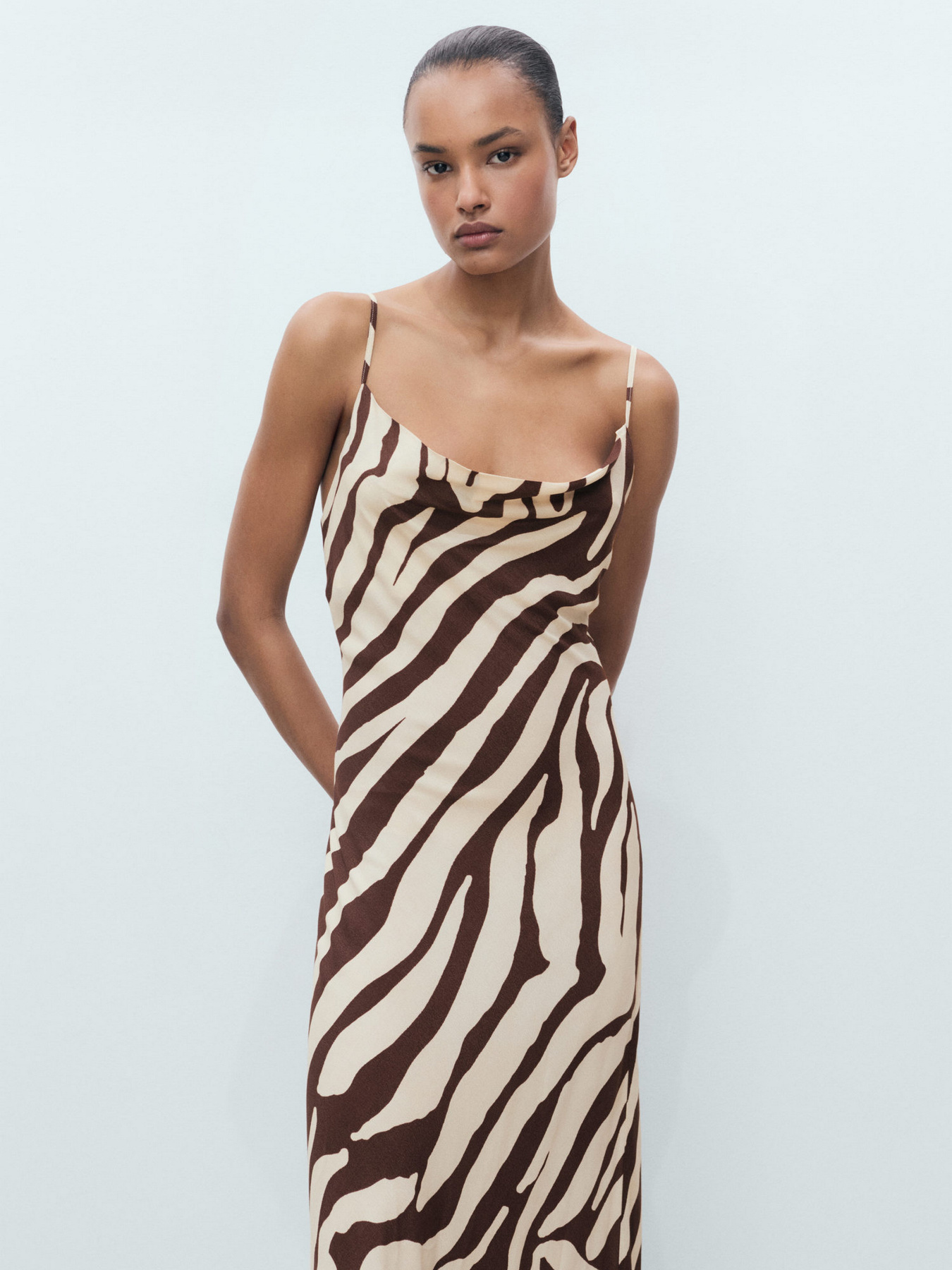 Сукня міді MANGO модель 17021163_30 Сукня міді MANGO модель 17021163_30 Фото