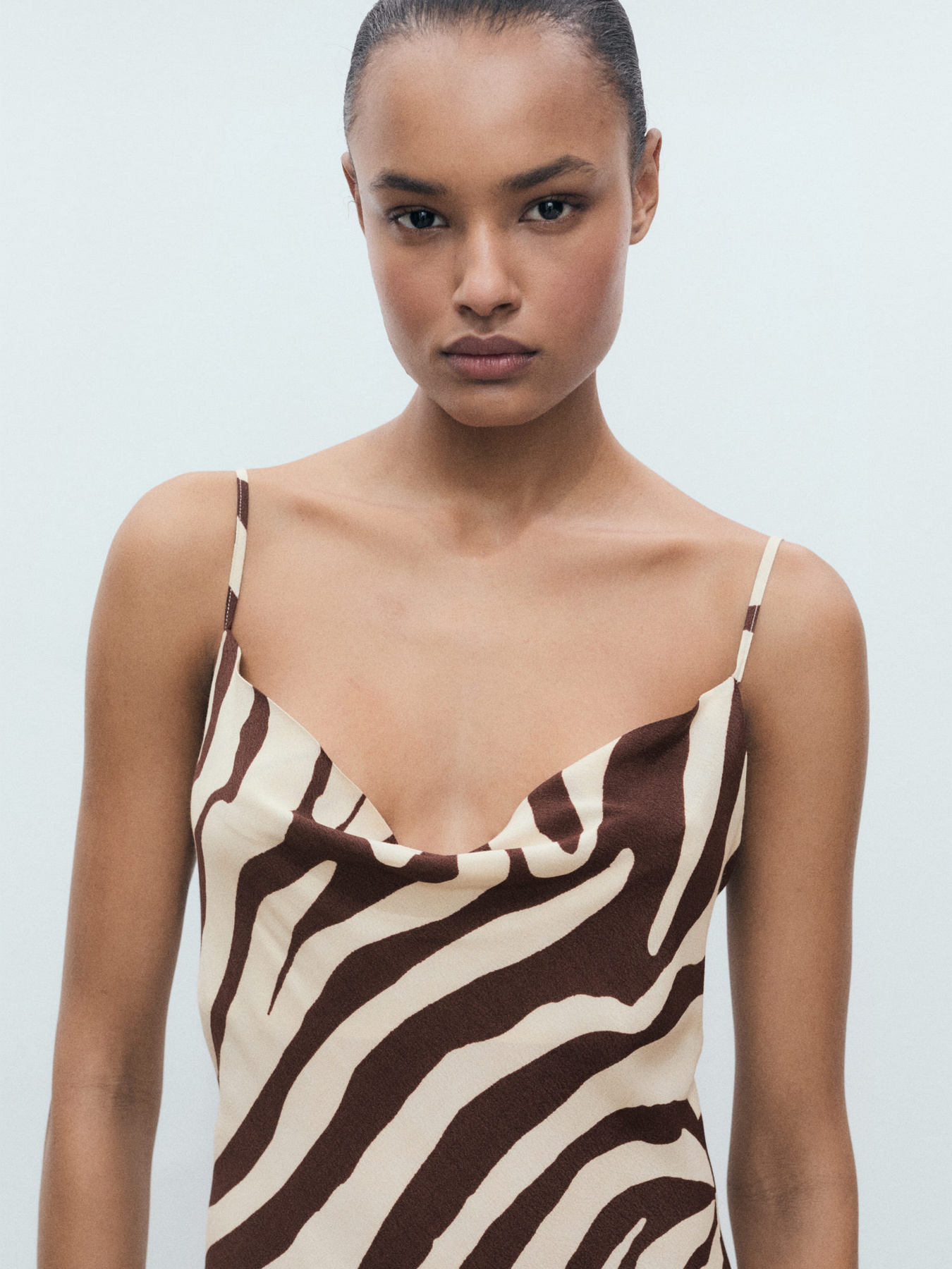 Сукня міді MANGO модель 17021163_30 Сукня міді MANGO модель 17021163_30 Фото