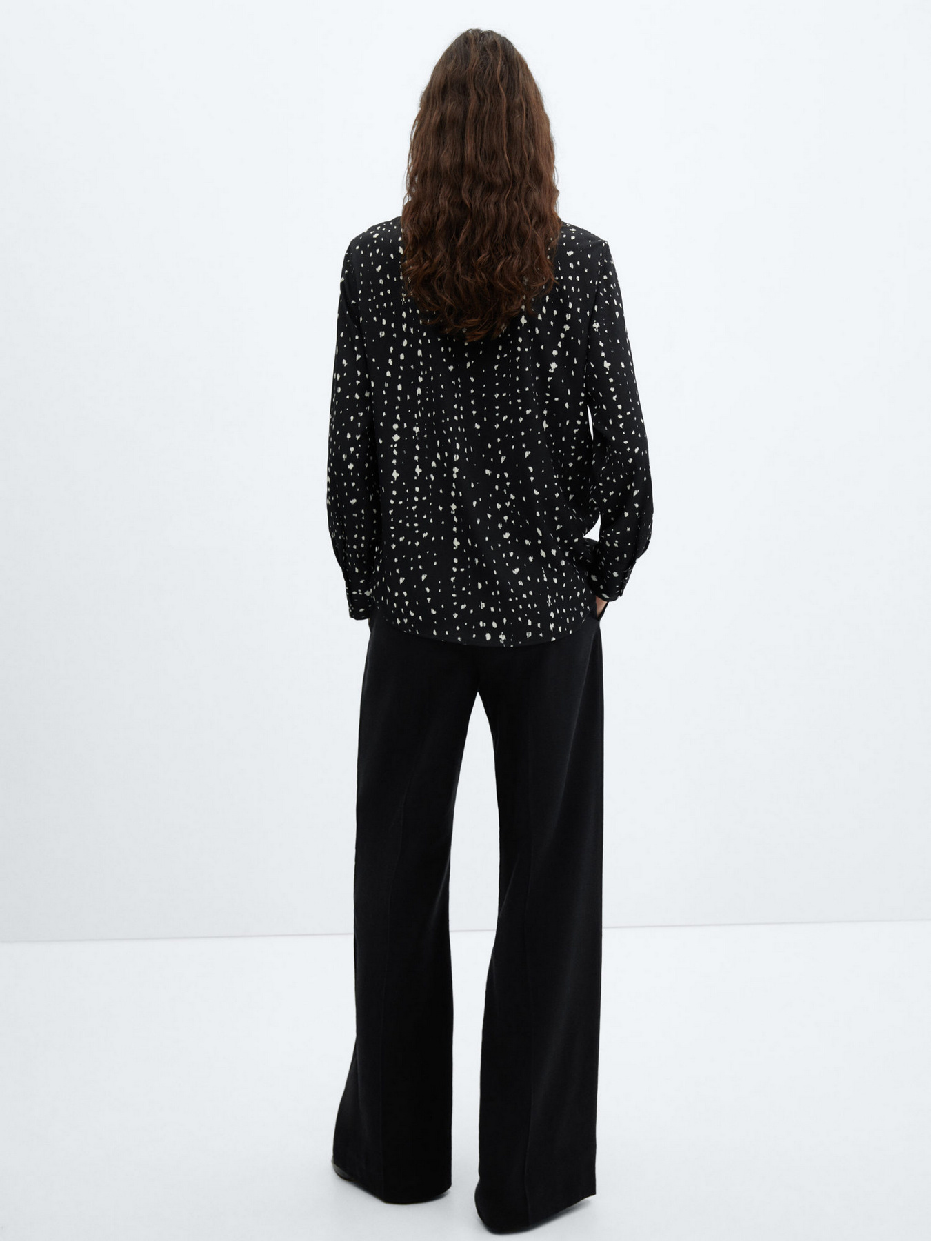 Рубашка MANGO Basic модель 67020435_34 Фото