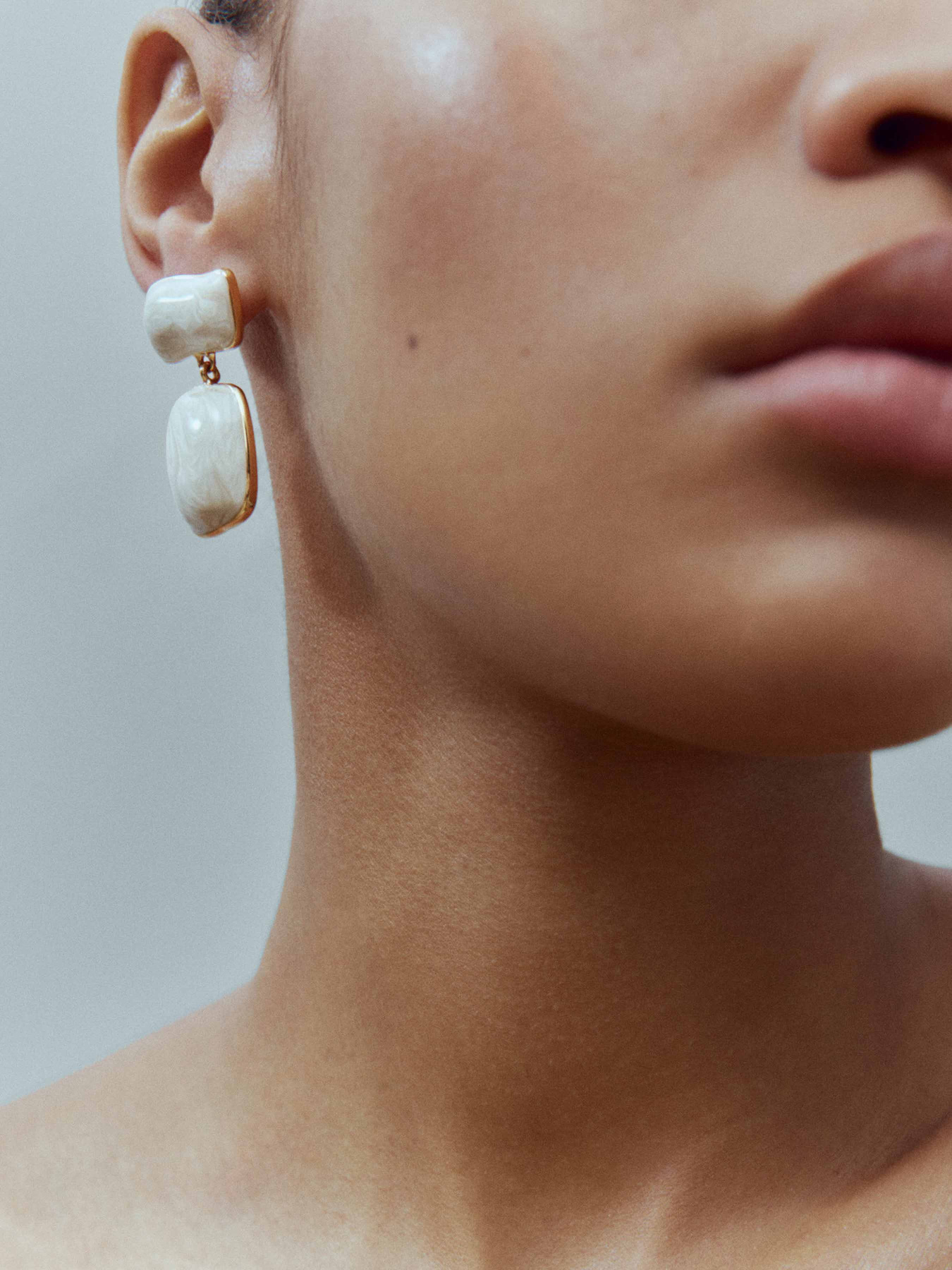 Серьги-гвоздики MANGO модель 17061134_1 Фото