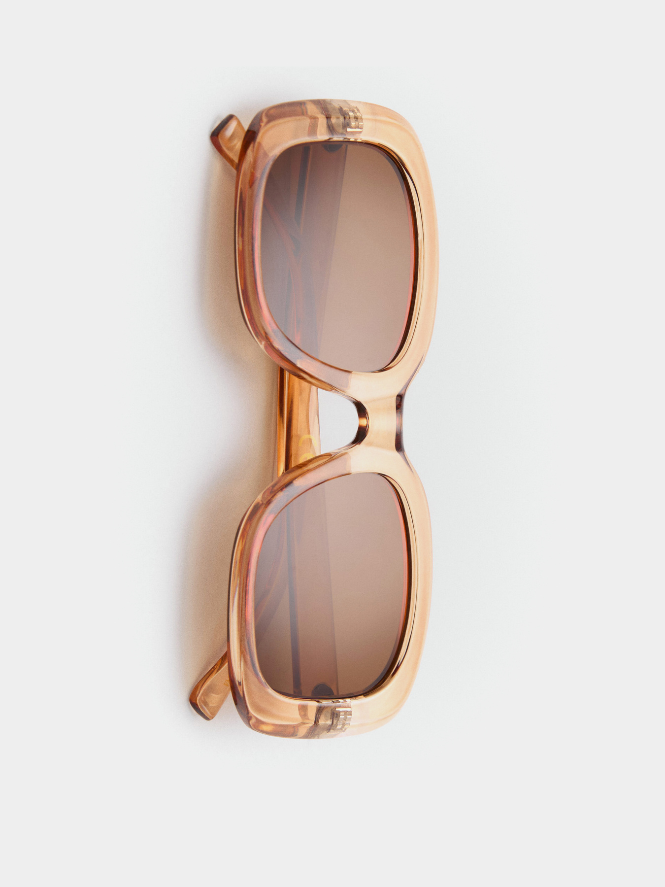 Солнцезащитные очки MANGO модель 17011127_26 Фото