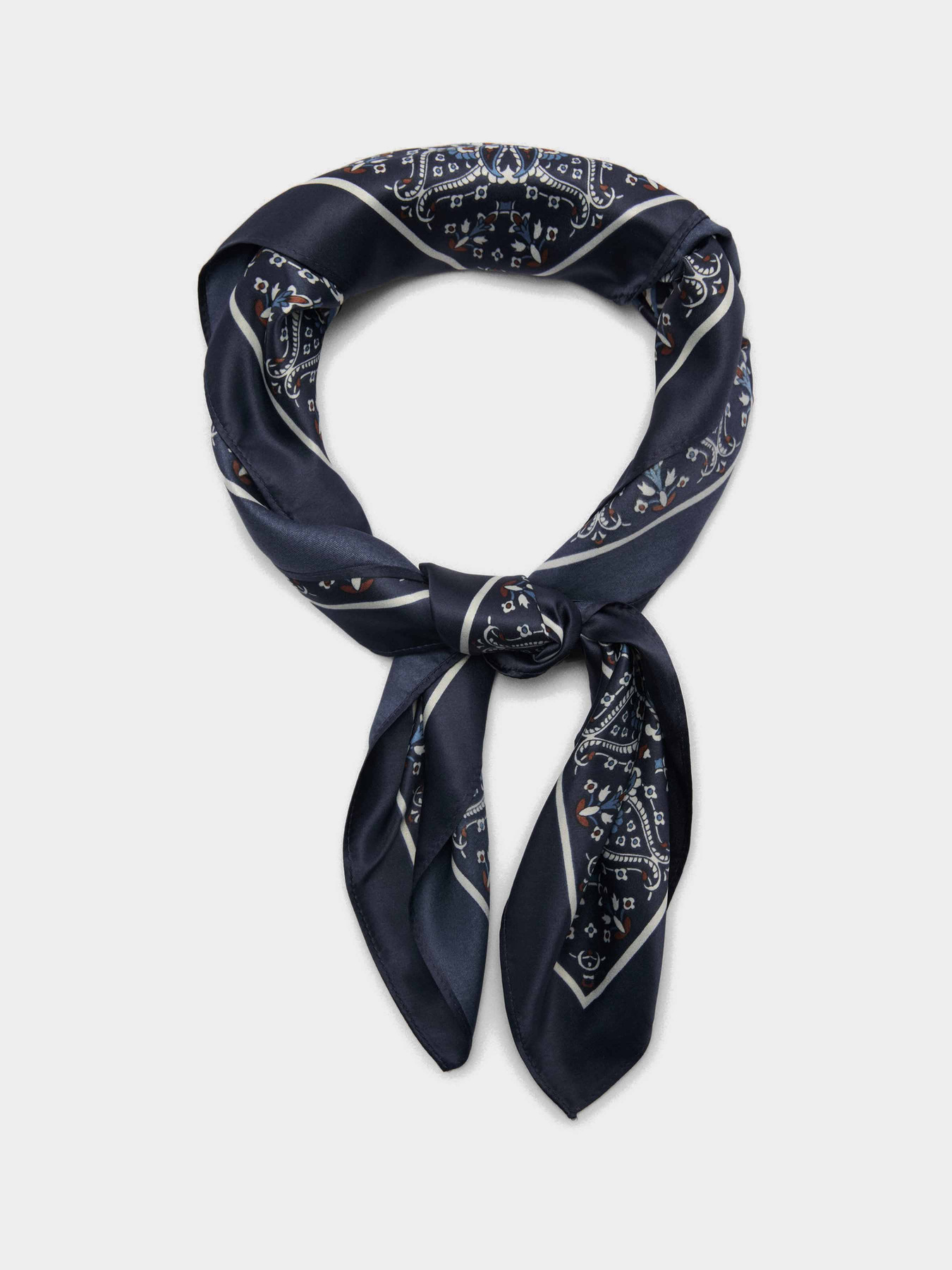 Хустка MANGO модель 17061289_56 Хустка MANGO модель 17061289_56 Фото