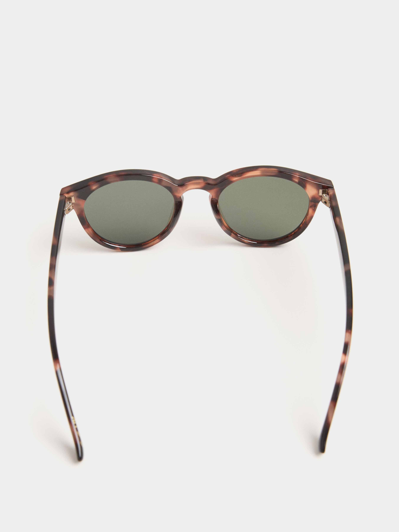 Солнцезащитные очки MANGO модель 17911133_32 Солнцезащитные очки MANGO модель 17911133_32 Фото