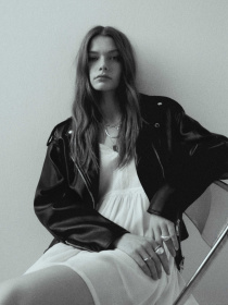 Шкіряна куртка MANGO Gift Модель 67030445_99 Фото