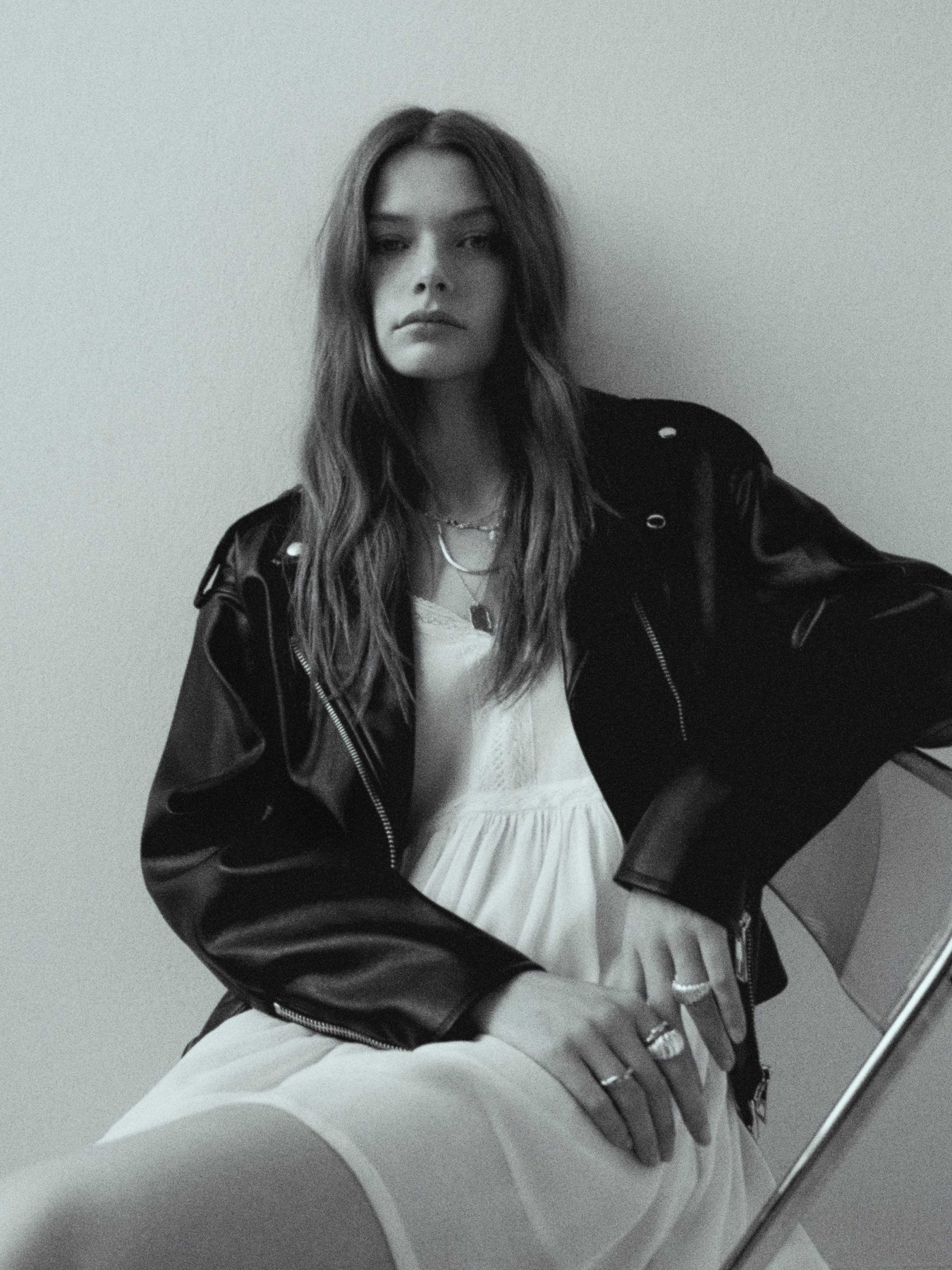 Шкіряна куртка MANGO Gift модель 67030445_99 Фото