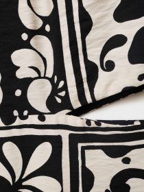 Платье миди MANGO модель 17011166_99 Платье миди MANGO модель 17011166_99 Фото