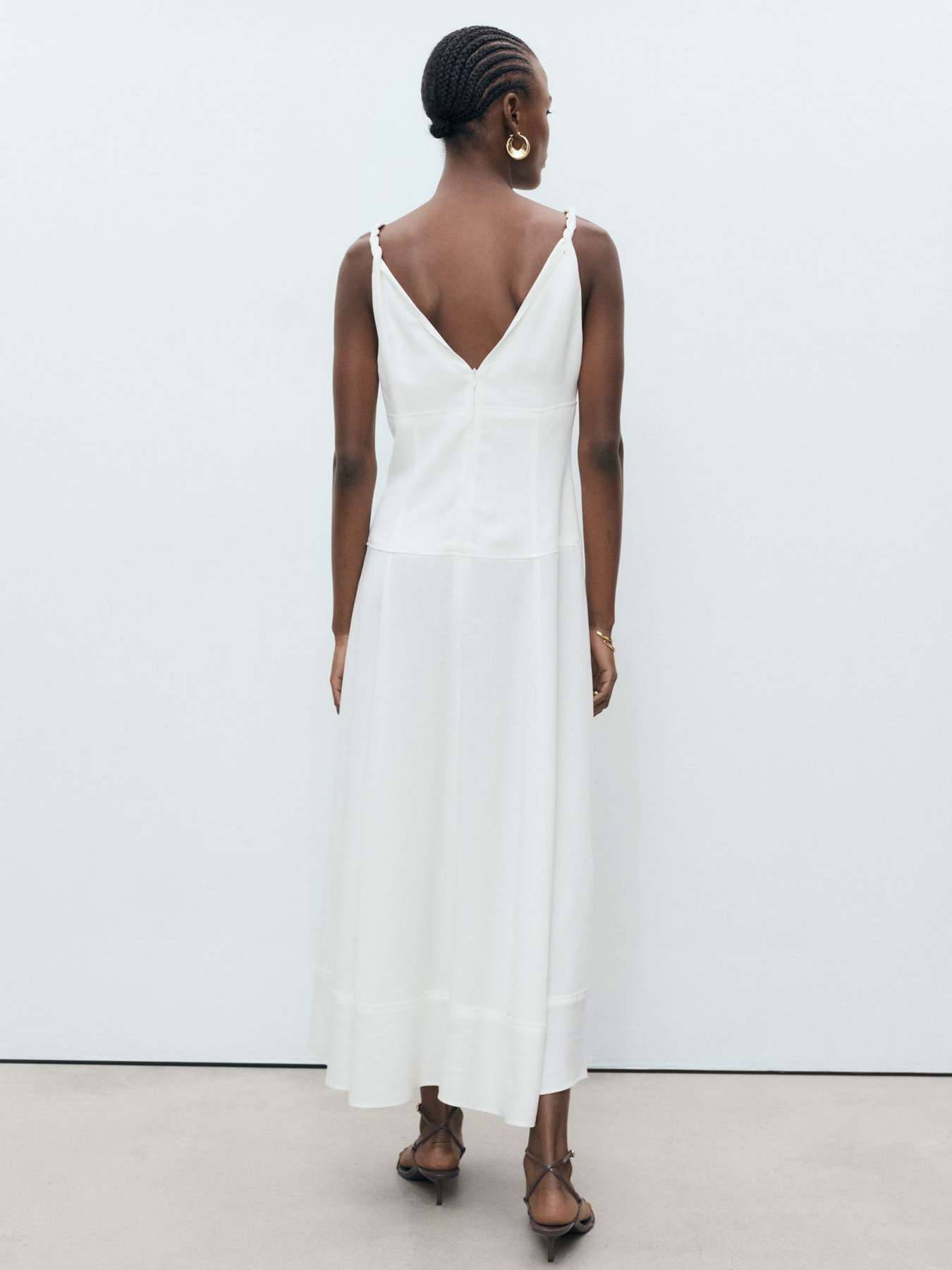 Сукня міді MANGO модель 17021165_1 Фото