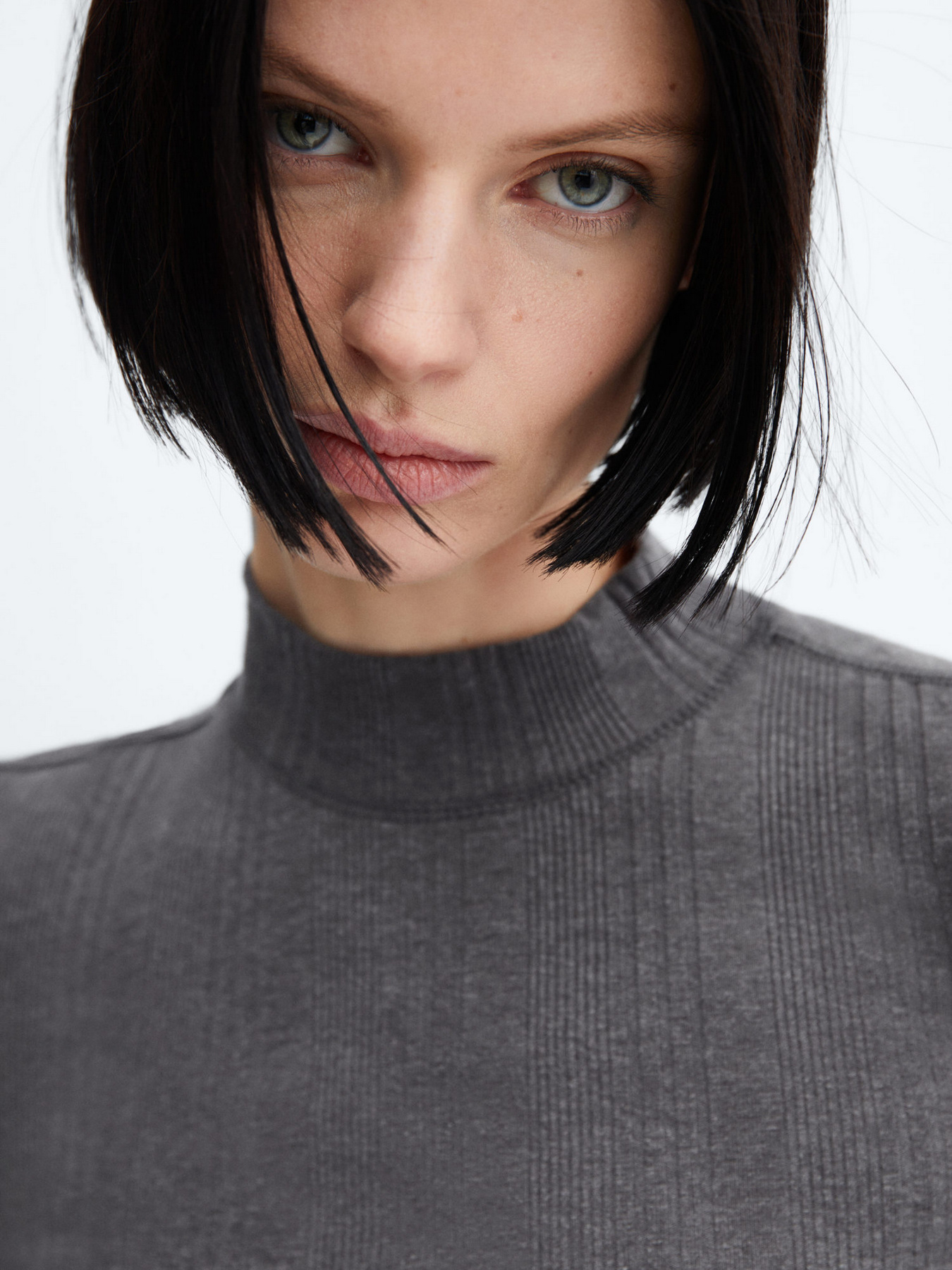 Водолазка MANGO Celeno модель 67030460_92 Фото