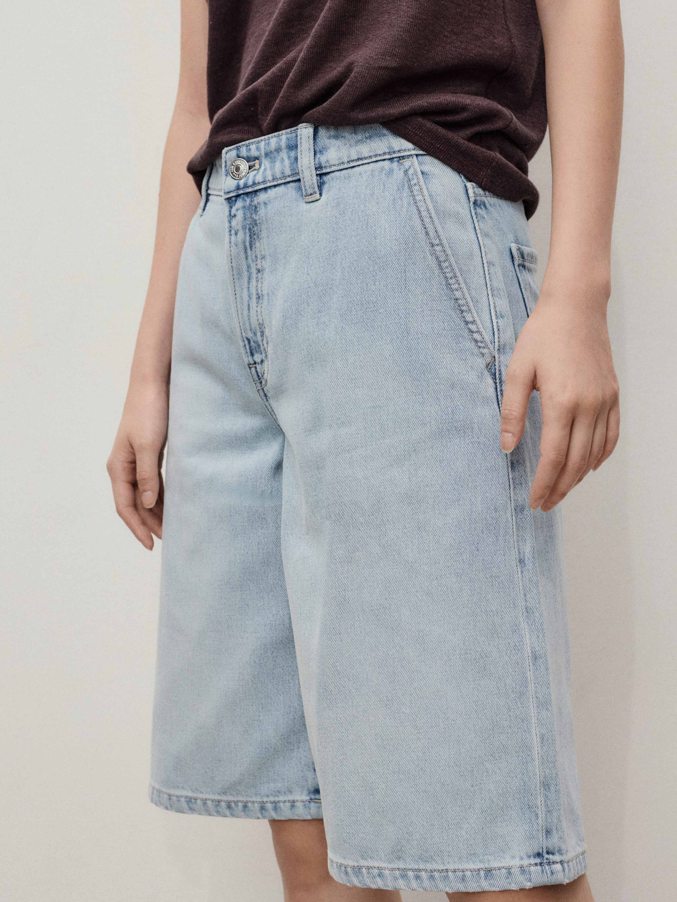 Джинсовые шорты MANGO модель 17051175_TC Фото