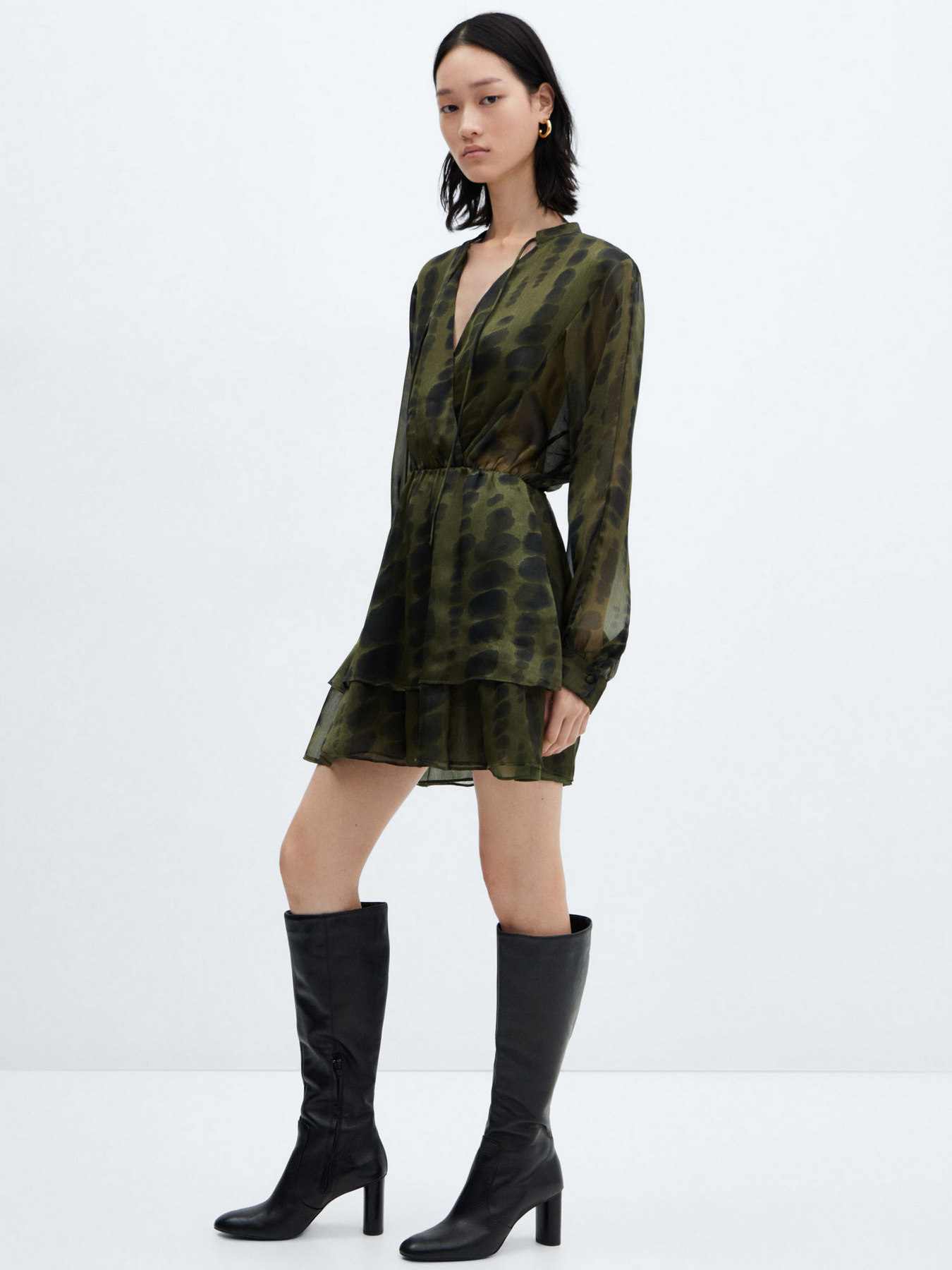 Платье мини MANGO Catania модель 67030463_37 Фото