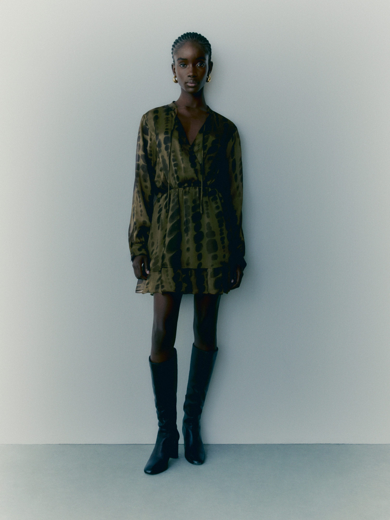 Сукня міні MANGO Catania модель 67030463_37 Сукня міні MANGO Catania модель 67030463_37 Фото