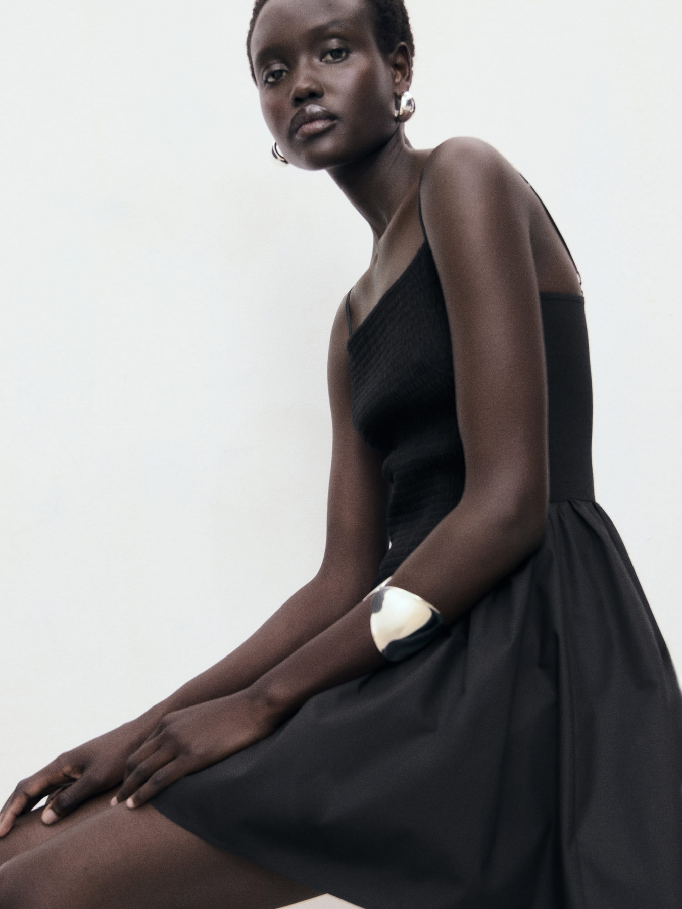 Платье мини MANGO модель 17061178_99 Фото