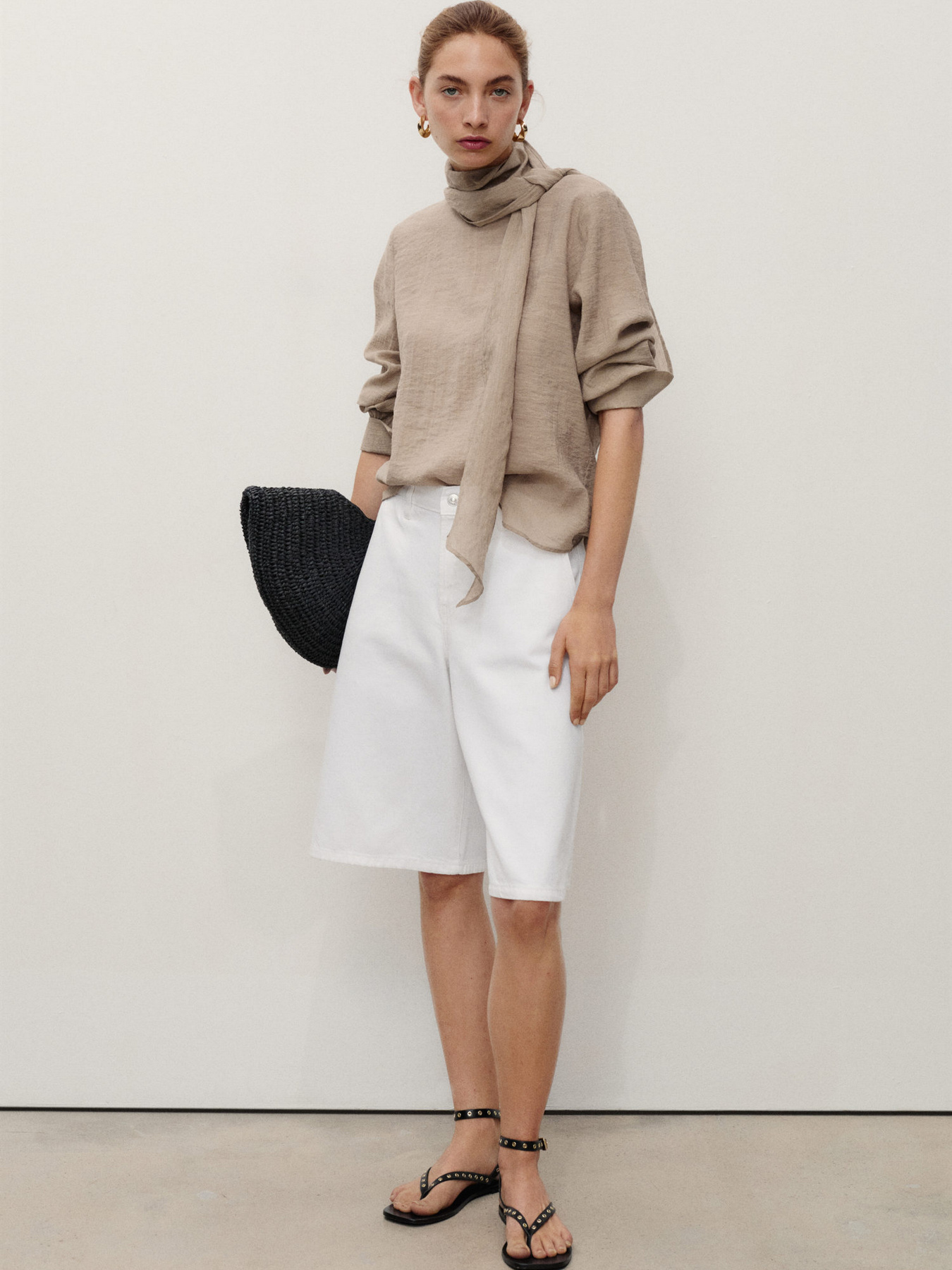 Джинсовые шорты MANGO модель 17061180_1 Фото