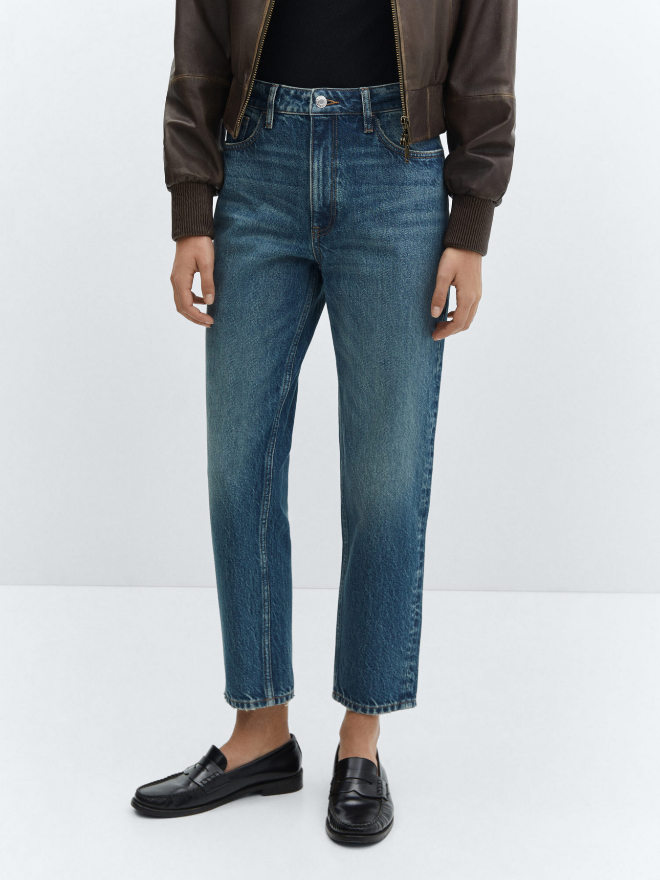 Джинсы мом MANGO Mom2000 модель 67040319_TO Фото