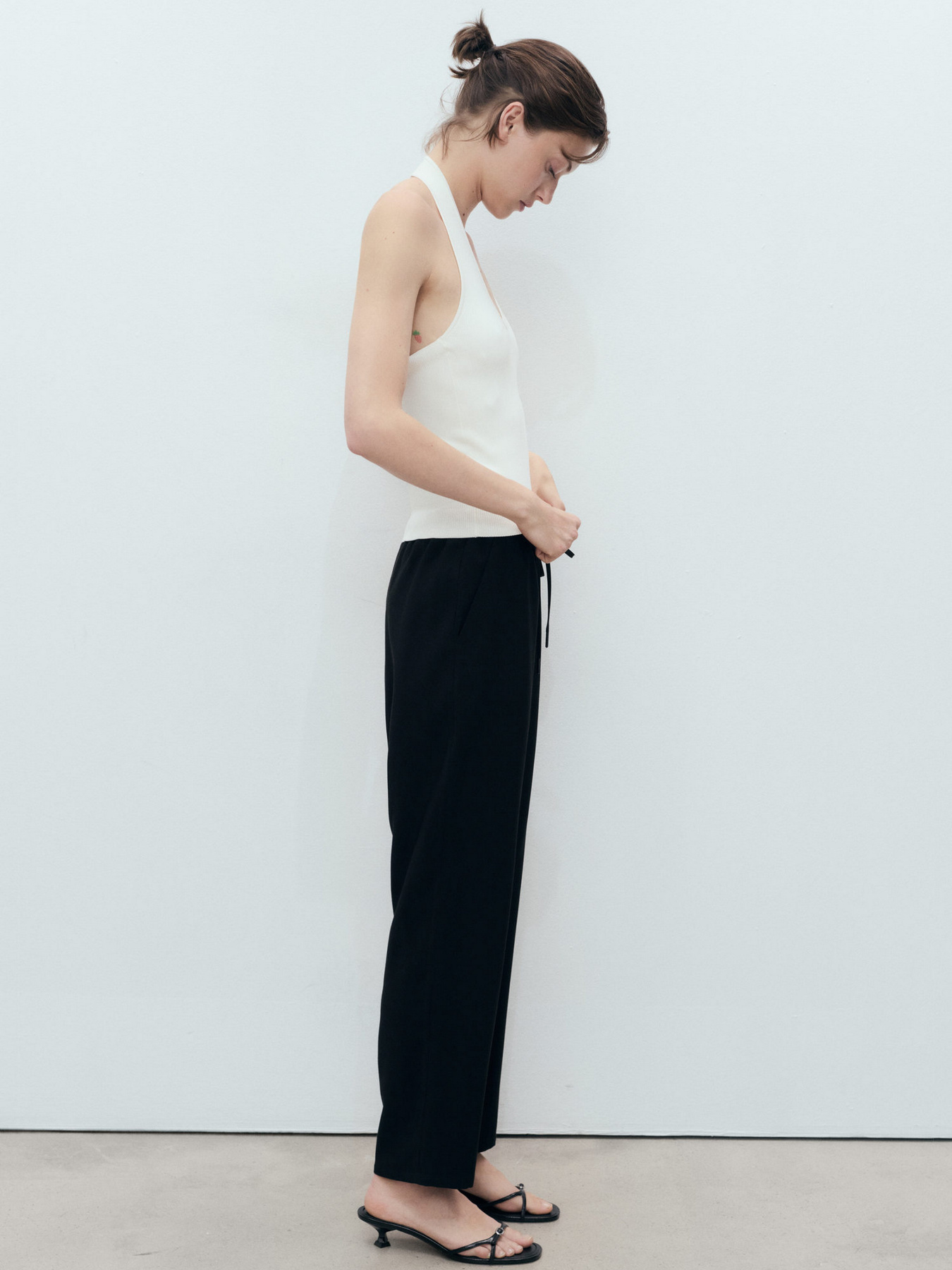 Повседневные штаны MANGO модель 17091171_99 Фото