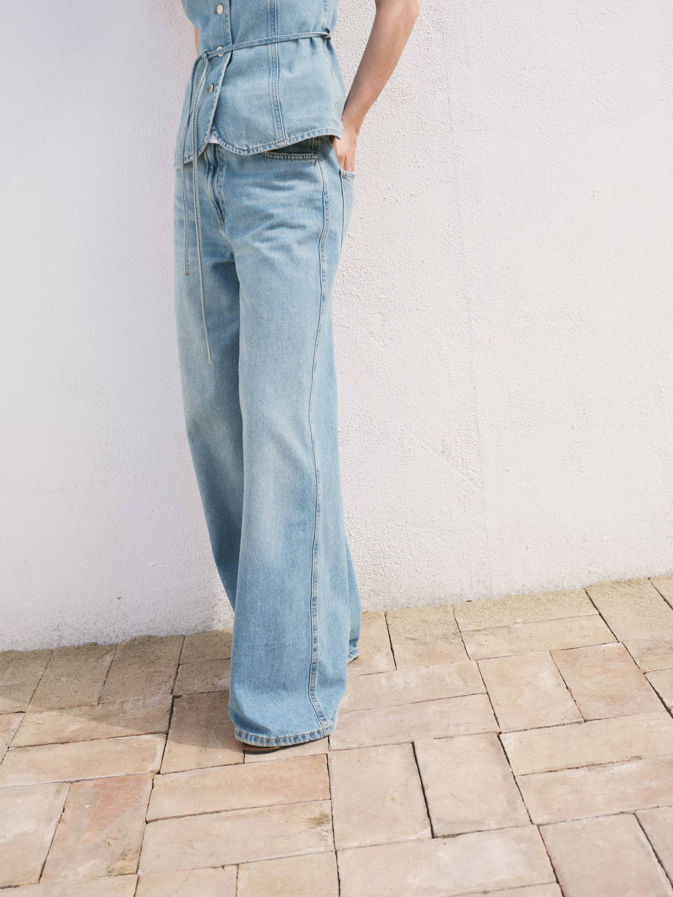 Широкі джинси MANGO модель 17091272_TM Широкі джинси MANGO модель 17091272_TM Фото