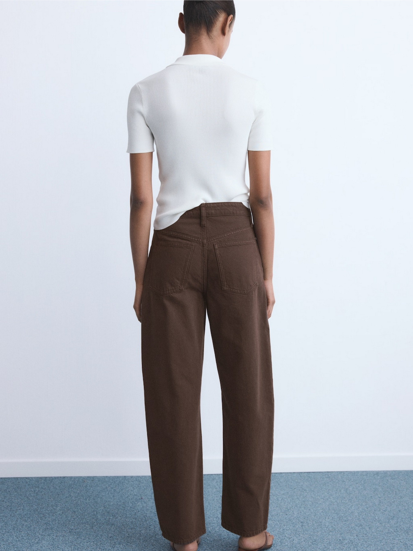 Джинсы мом MANGO модель 17094091_32 Фото