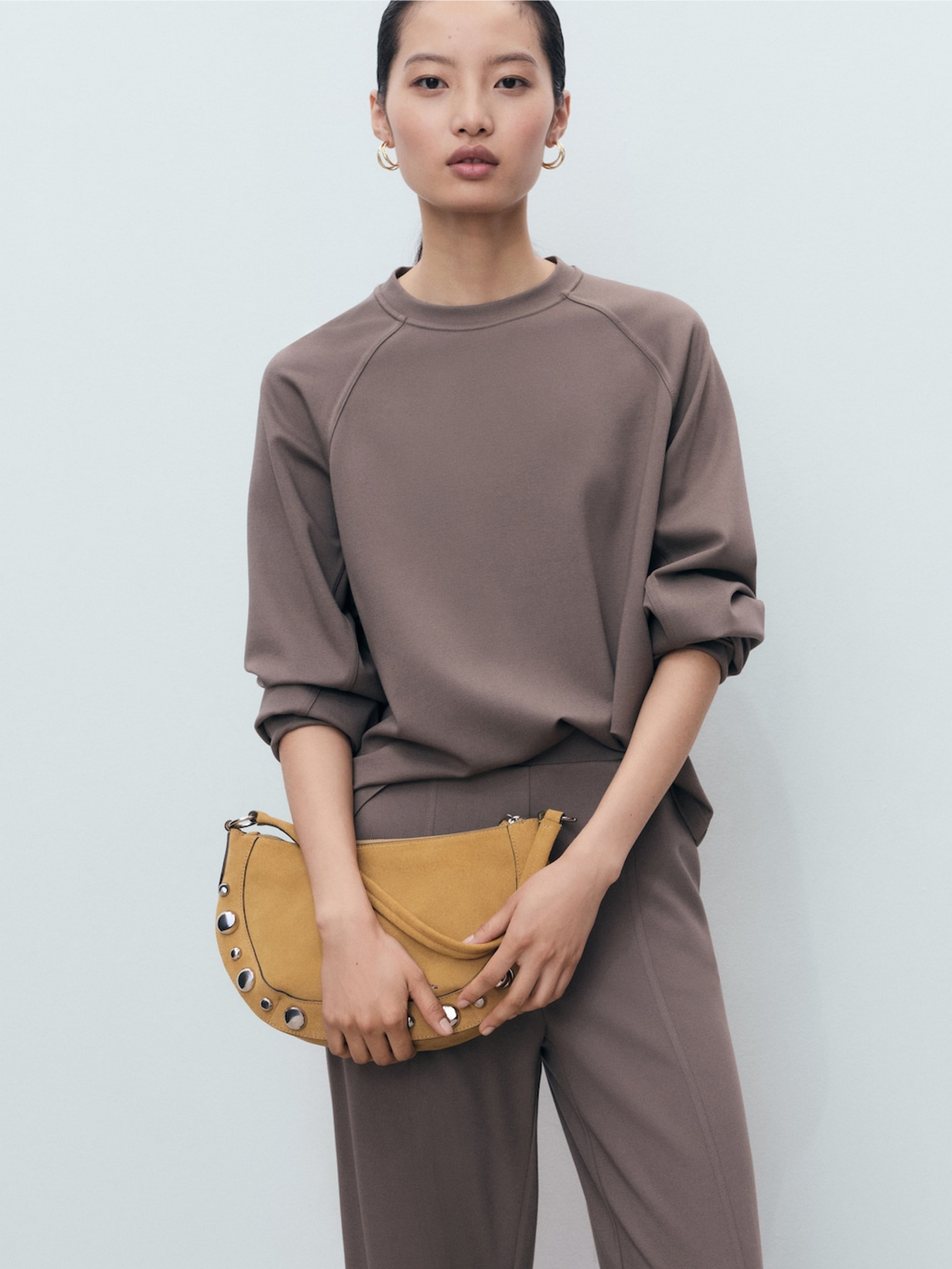 Повсякденні штани MANGO модель 17024098_35 Повсякденні штани MANGO модель 17024098_35 Фото