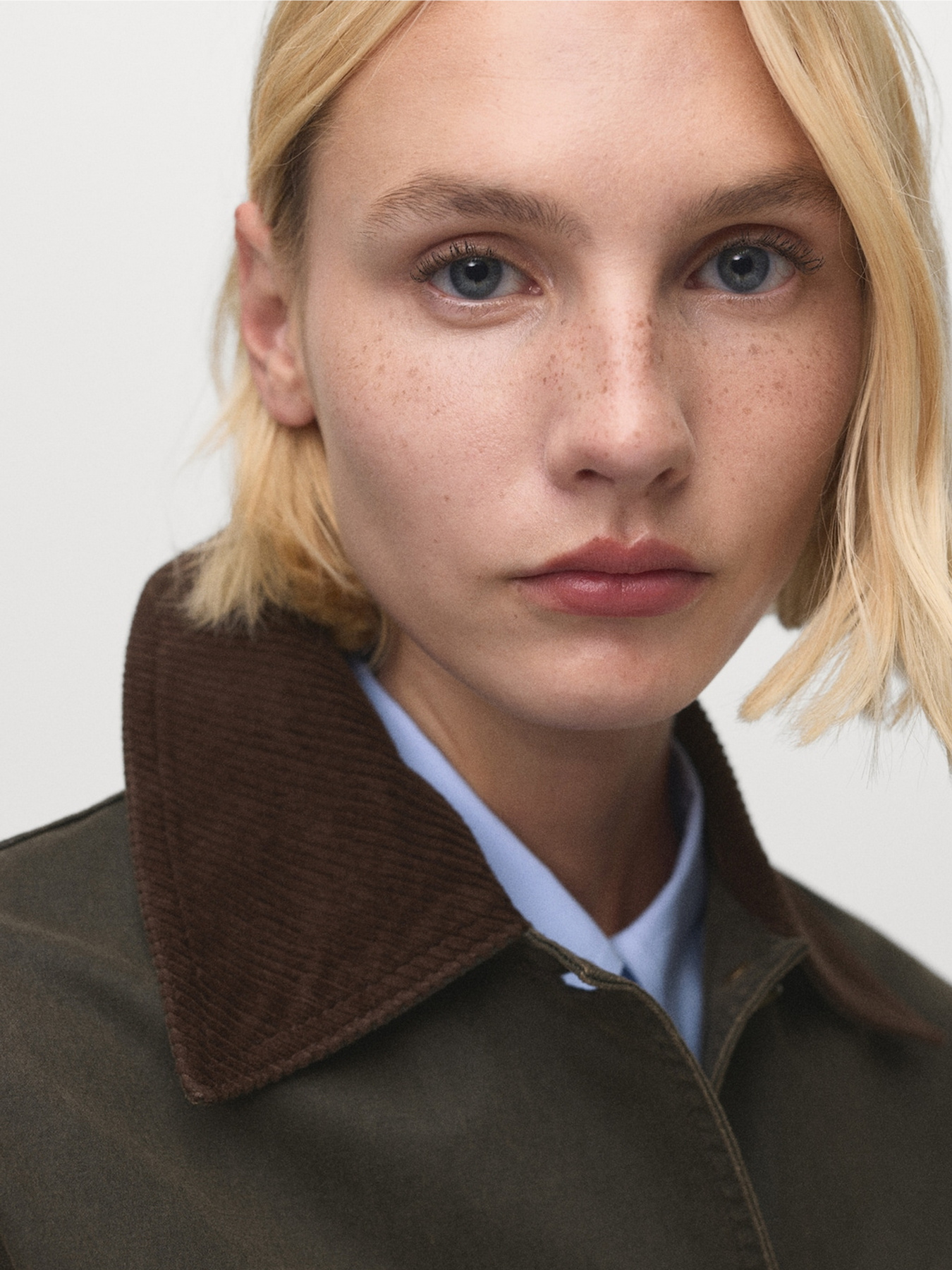 Демисезонная куртка MANGO модель 17084120_37 Фото