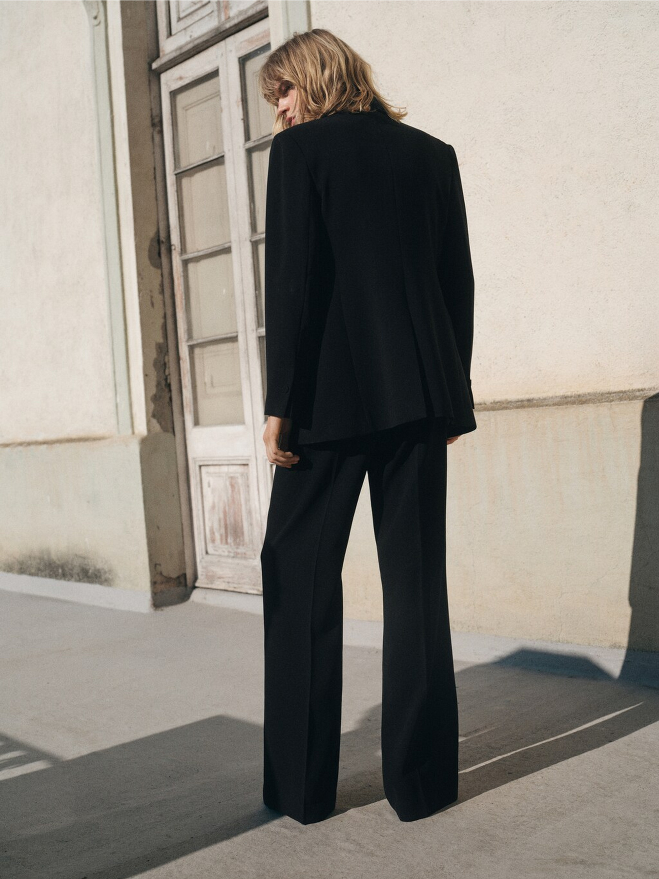 Брюки повседневные MANGO модель 17024119_99 Фото