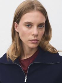 Светр MANGO модель 17044783_56 Светр MANGO модель 17044783_56 Фото