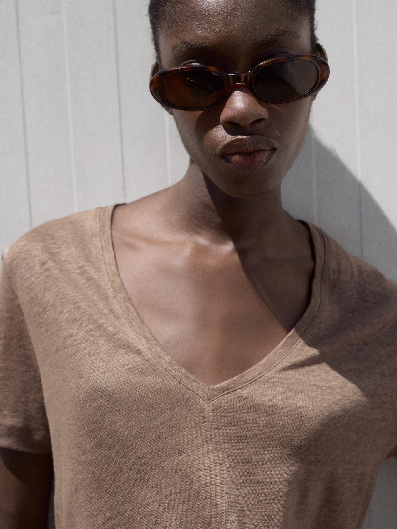 Футболка MANGO модель 17041219_TA Футболка MANGO модель 17041219_TA Фото