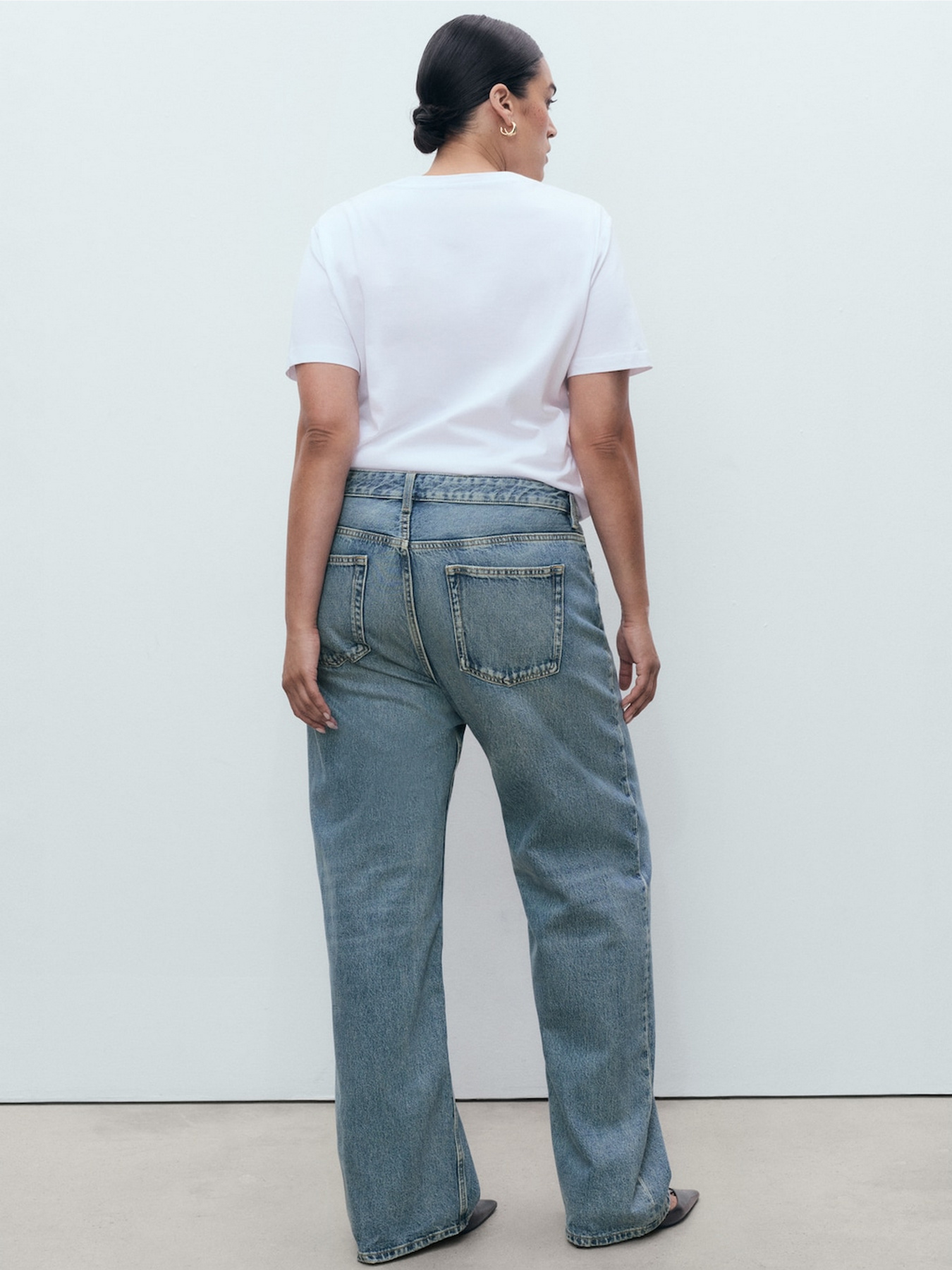 Прямые джинсы MANGO модель 17034103_TM Фото