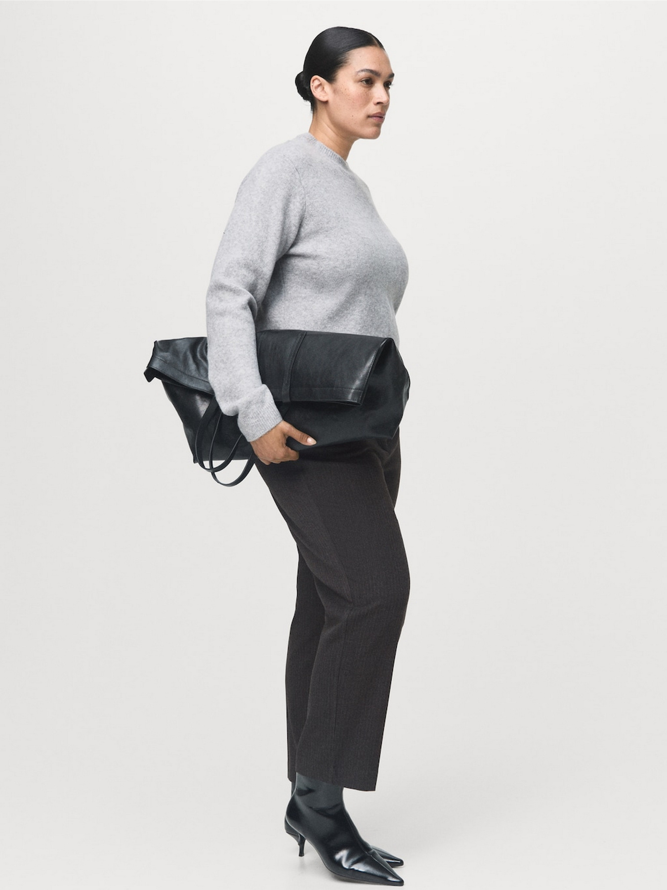 Брюки классические MANGO модель 17065799_92 Фото