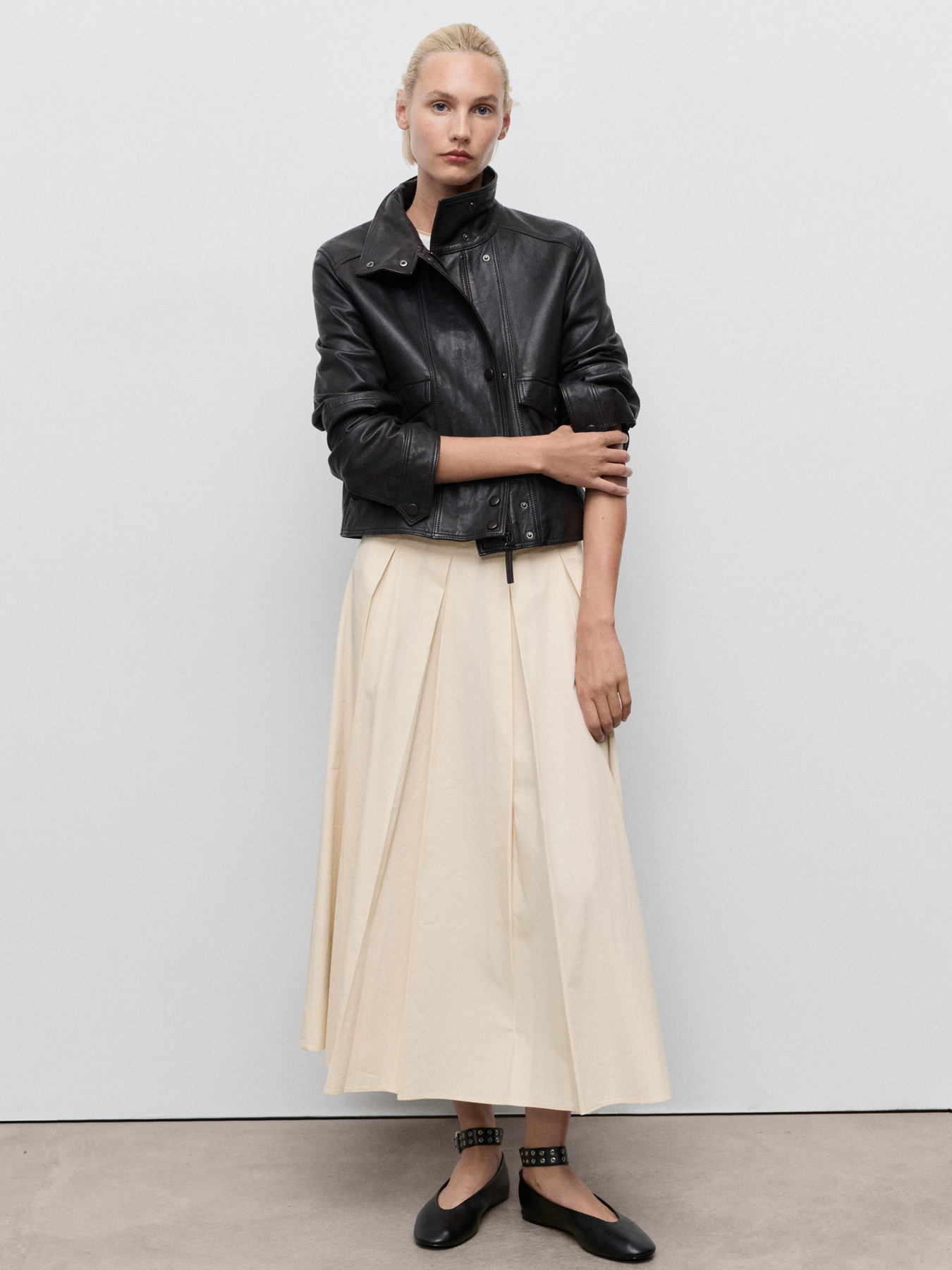 Спідниця міді MANGO модель 17084780_4 Спідниця міді MANGO модель 17084780_4 Фото